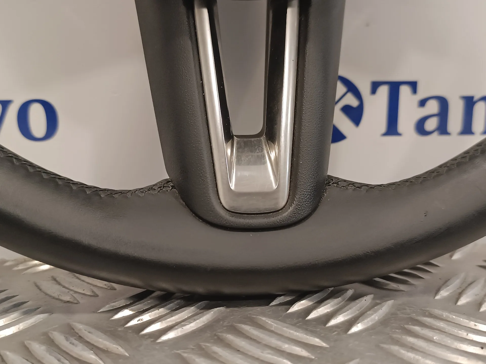 Volante para Mazda 3 Berlina (Bp)