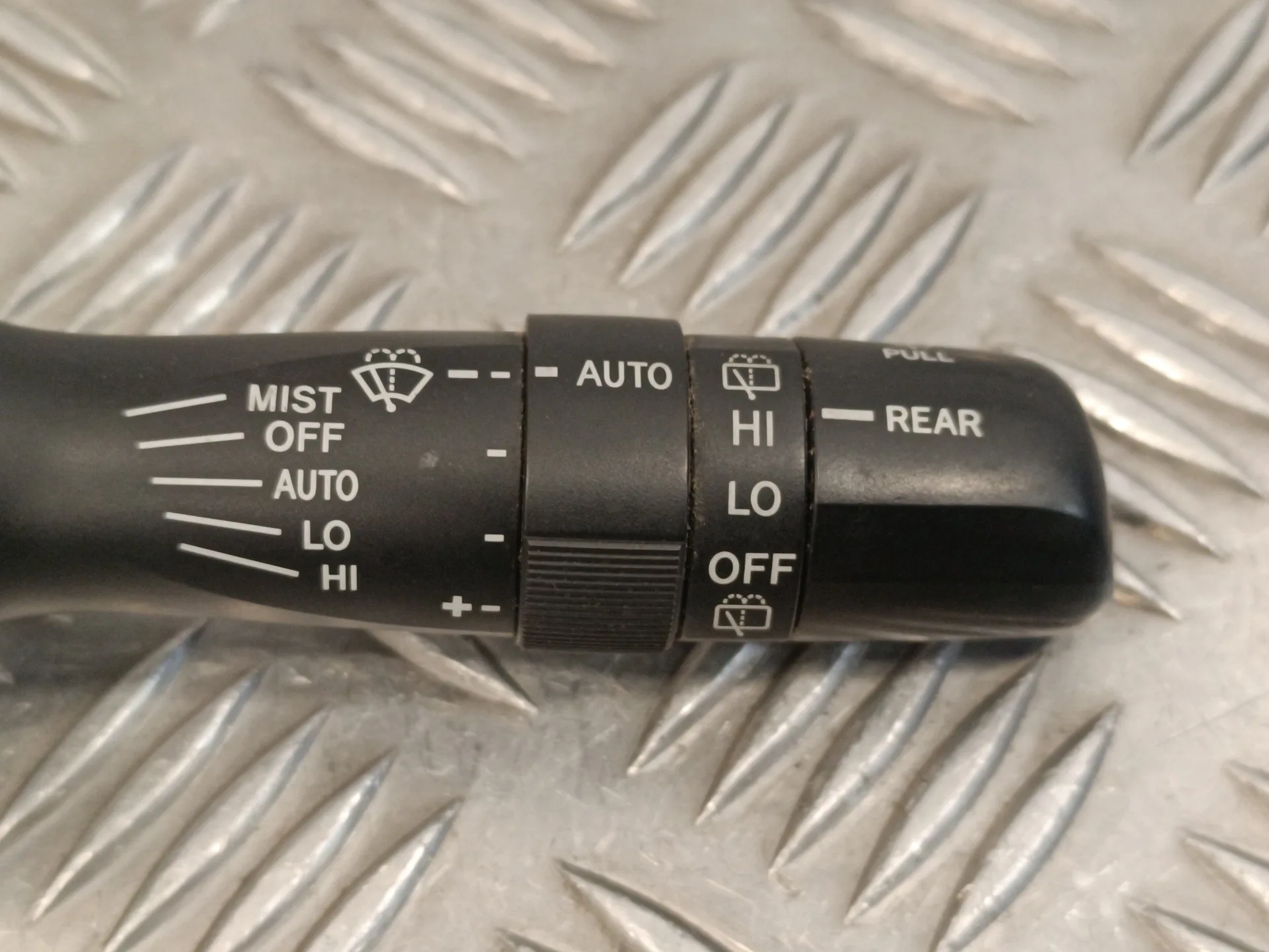 Mando Limpia para Toyota Rav 4 (A3)