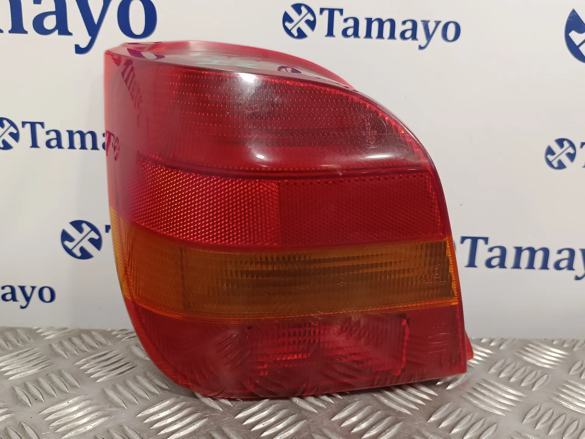 Piloto Trasero Izquierdo para Ford Fiesta Berl./Courier