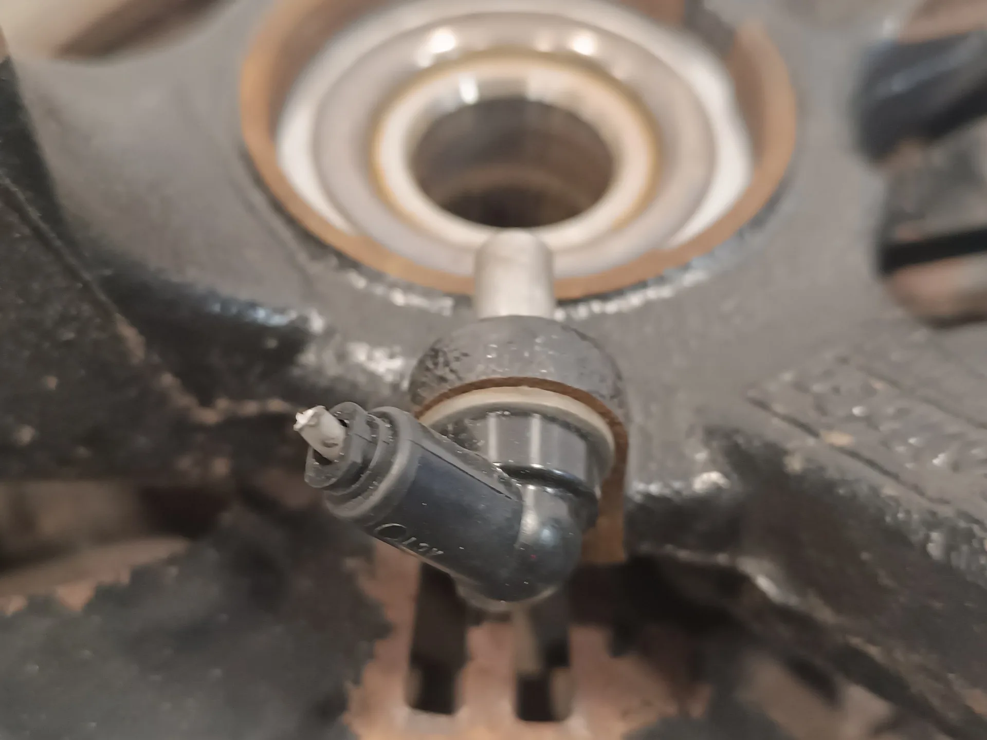 Mangueta Delantera Izquierda para Mazda Cx-7 (Er)