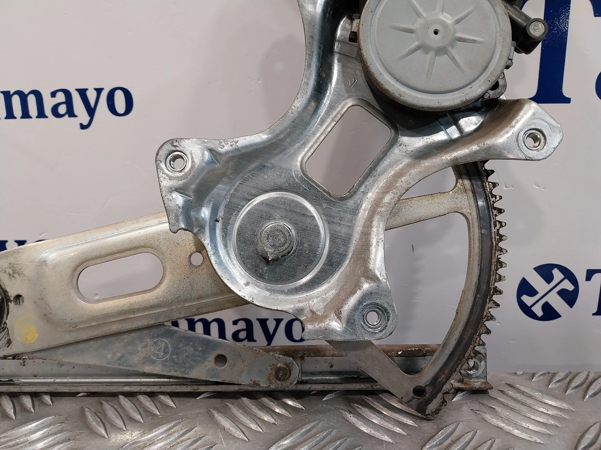 Elevalunas Delantero Izquierdo para Toyota Rav 4 (A3)