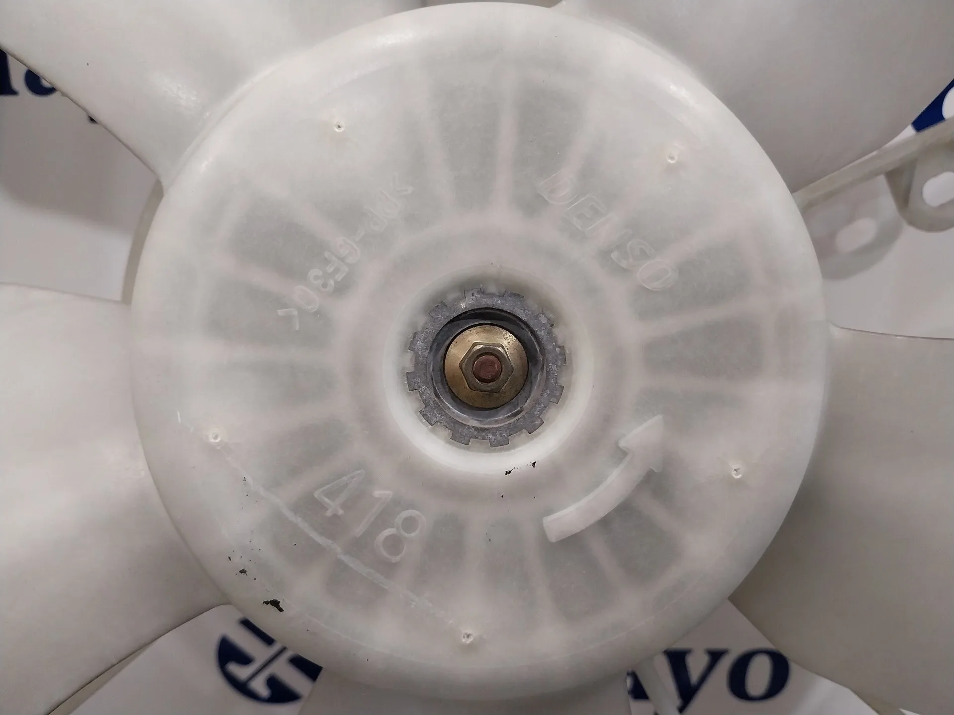 Electroventilador para Toyota Corolla Verso (R1)
