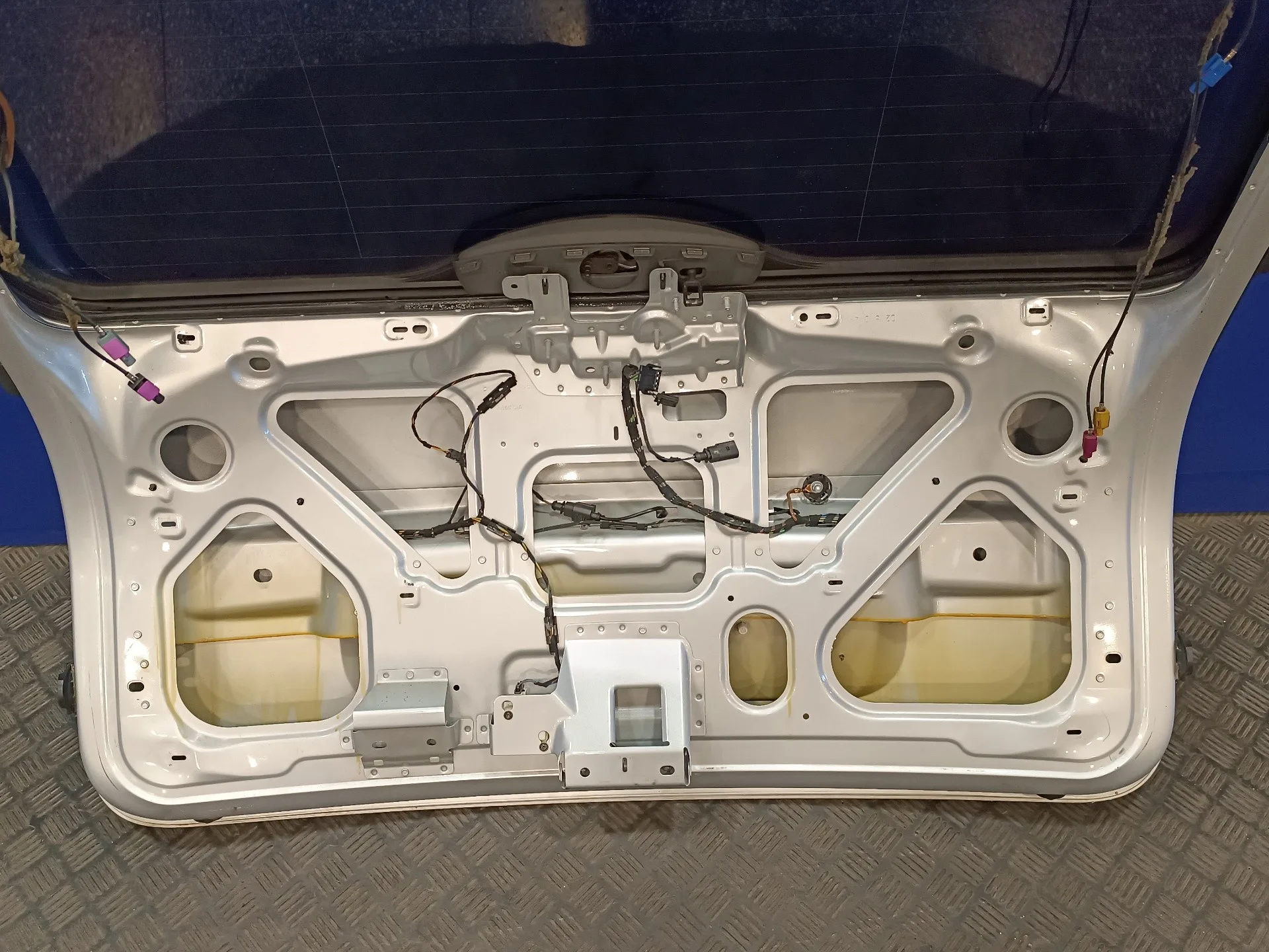 Porton Trasero para Porsche Cayenne (Typ 9Pa)