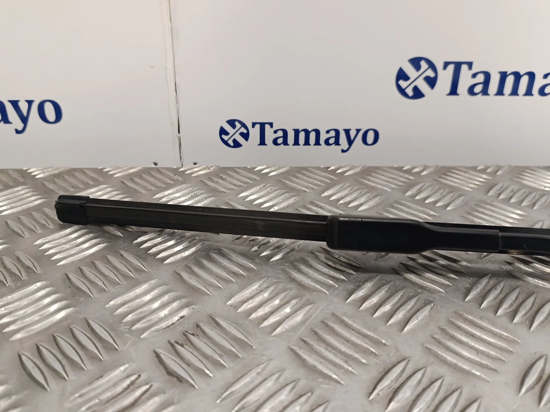 Brazo Limpia Delantero Derecho para Dacia Lodgy