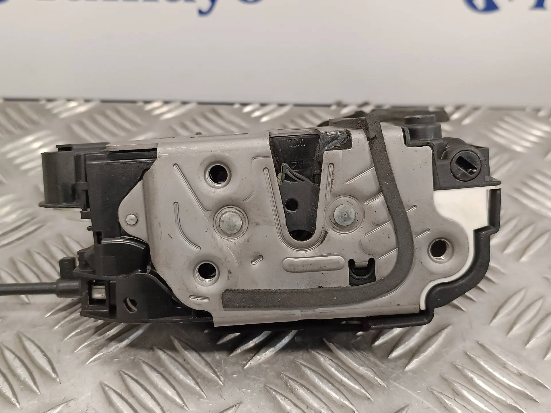 Cerradura Puerta Trasera Derecha para Seat Leon (5F1)