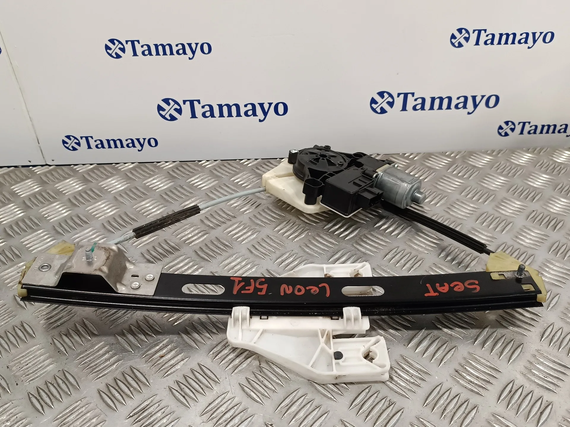 Elevalunas Trasero Derecho para Seat Leon (5F1)