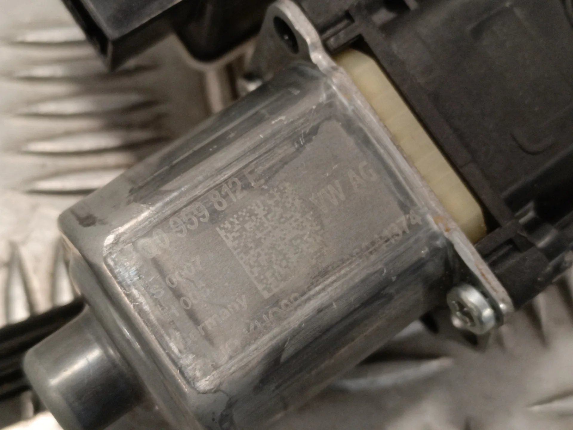 Elevalunas Trasero Derecho para Seat Leon (5F1)