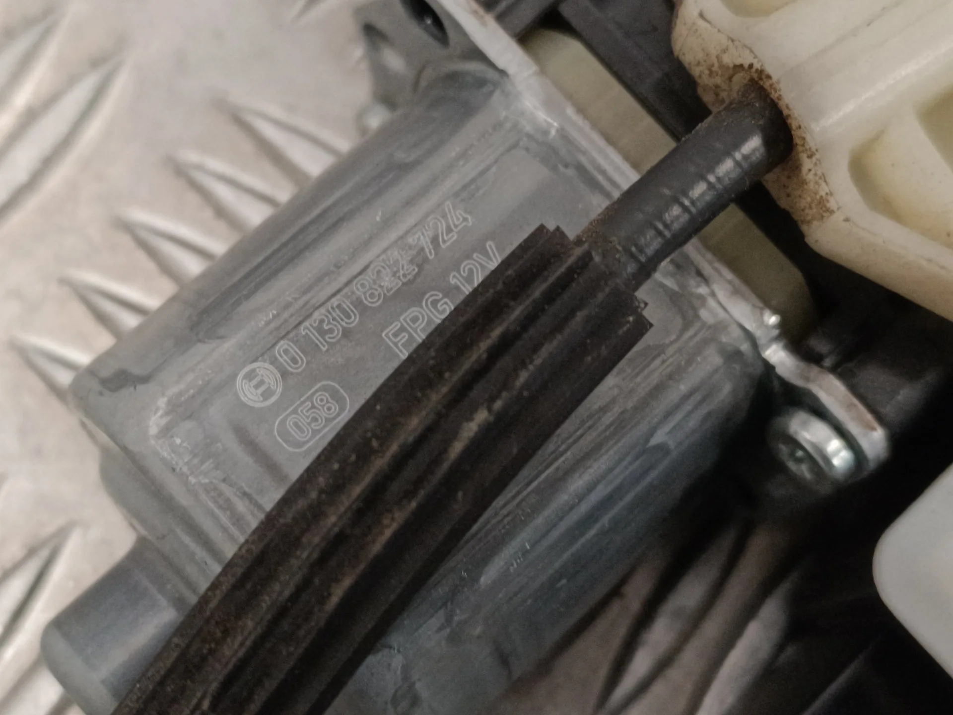 Elevalunas Trasero Derecho para Seat Leon (5F1)