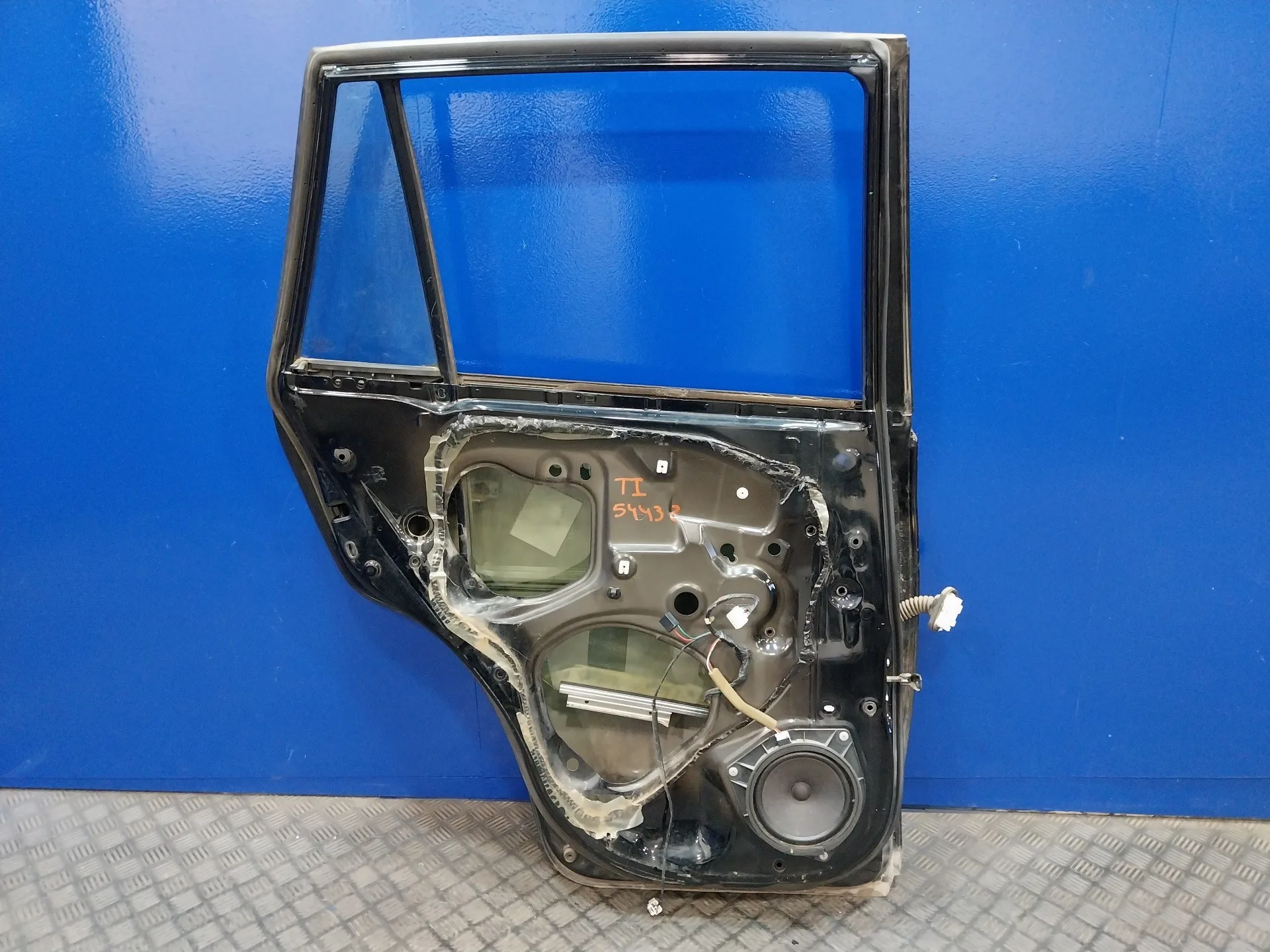 Puerta Trasera Izquierda para Toyota Rav 4 (A3)