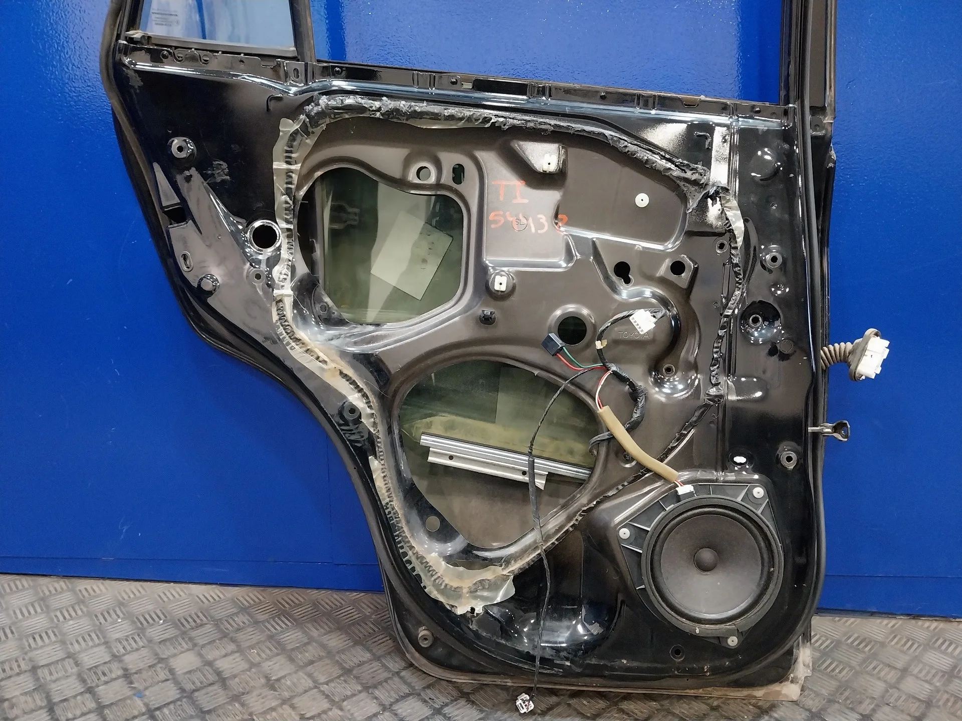 Puerta Trasera Izquierda para Toyota Rav 4 (A3)