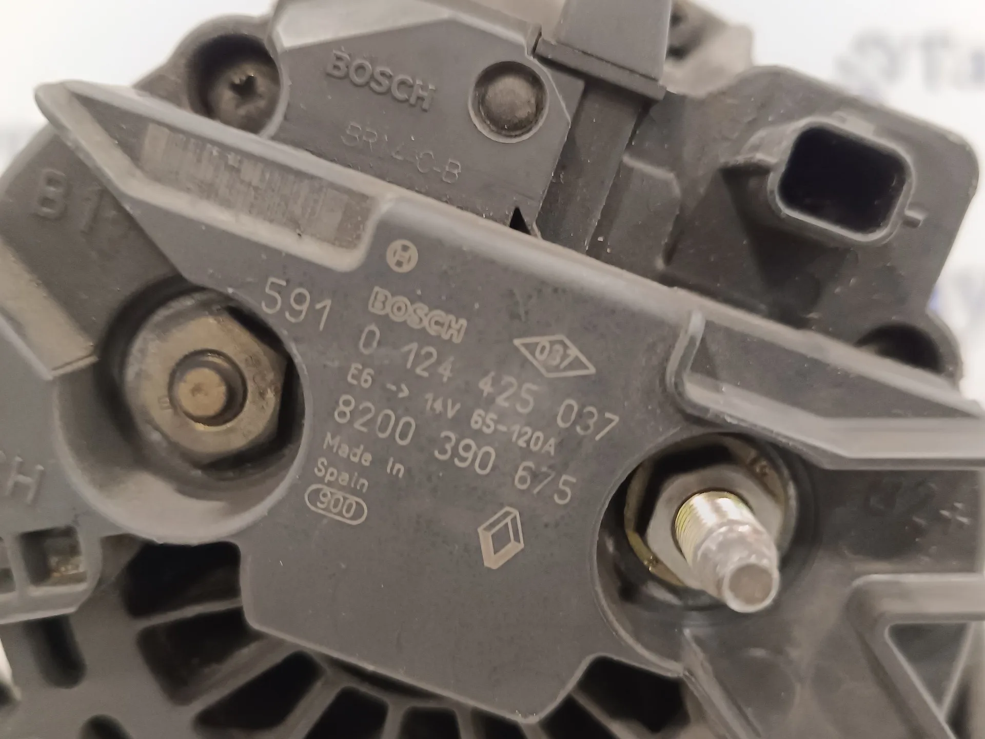Alternador para Renault Clio Iii