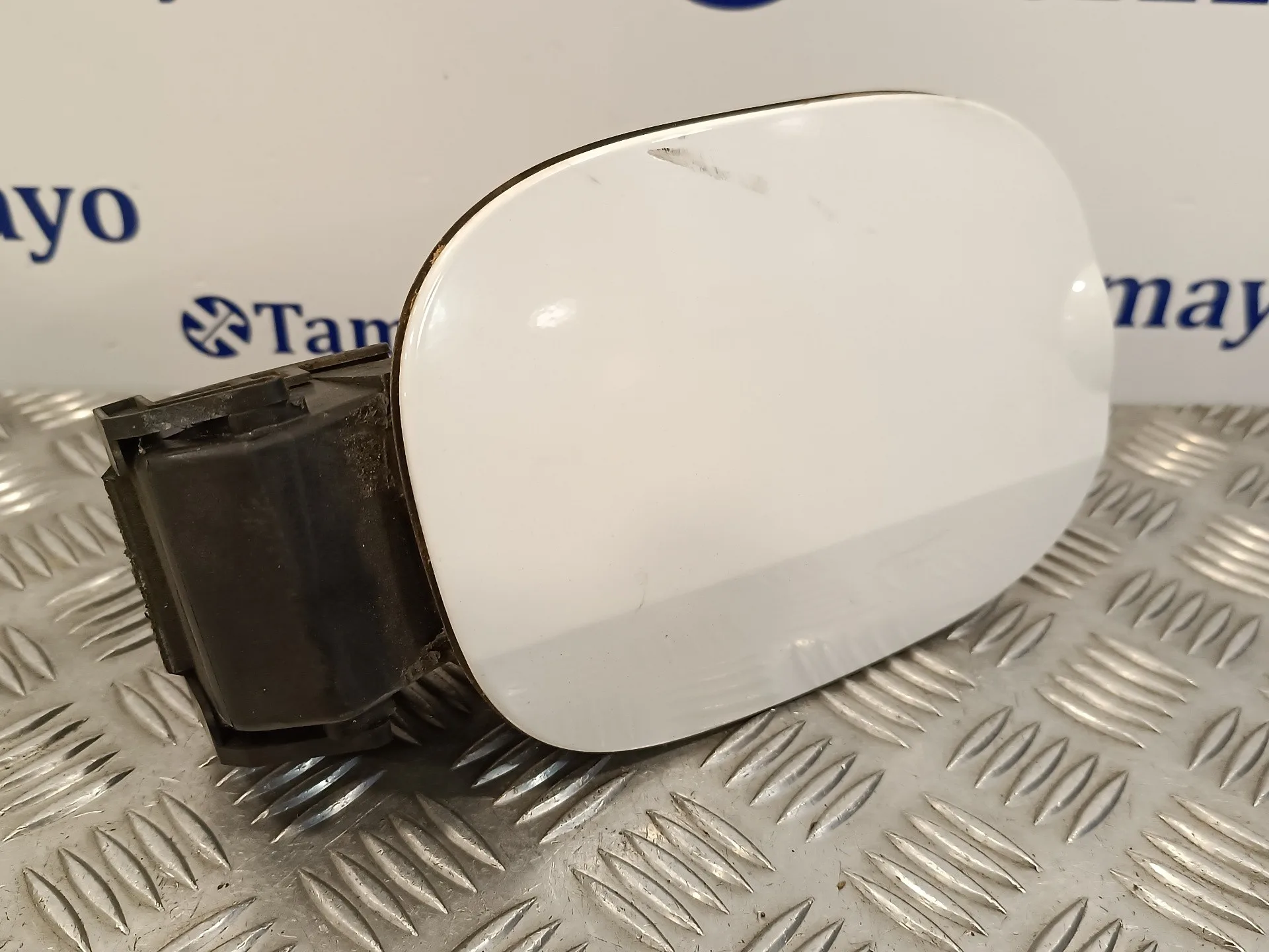 Tapa Exterior Combustible para Renault Grand Modus