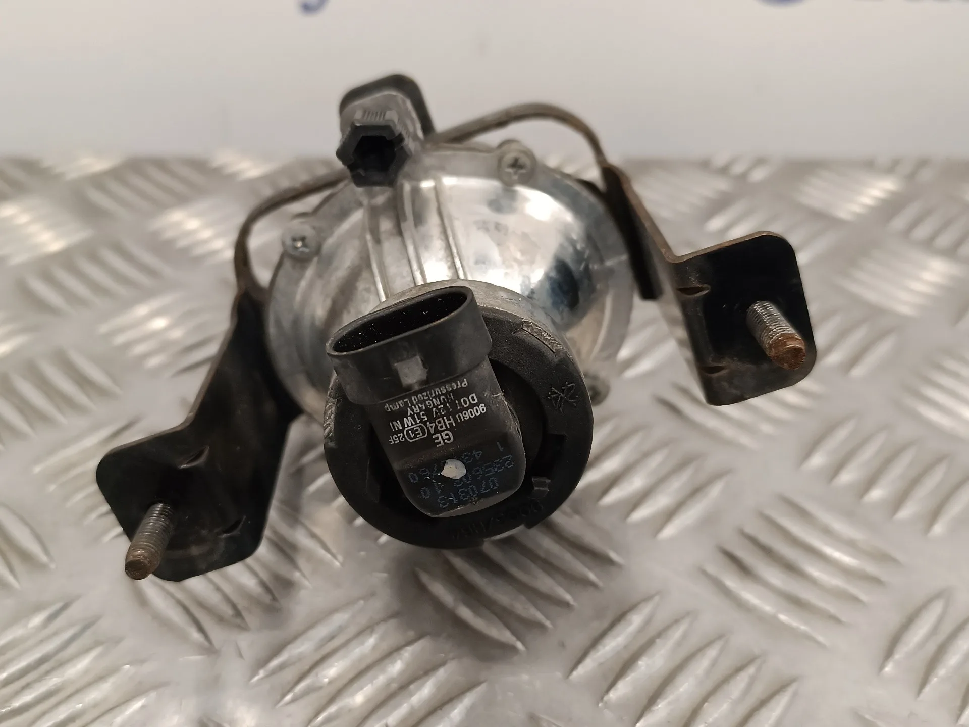 Faro Antiniebla Izquierdo para Chevrolet Epica