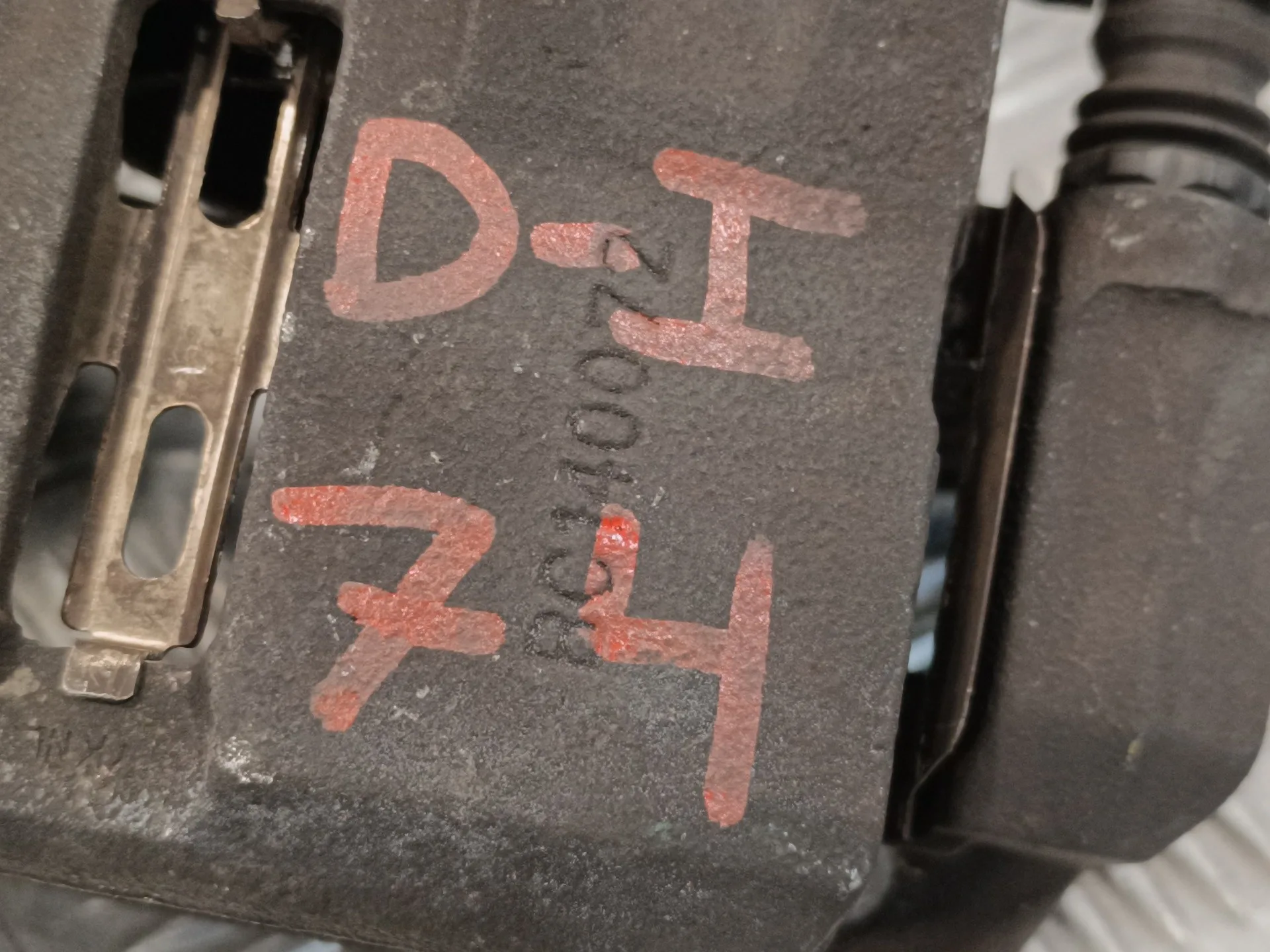 Pinza Freno Delantera Izquierda para Hyundai Elantra (Xd)