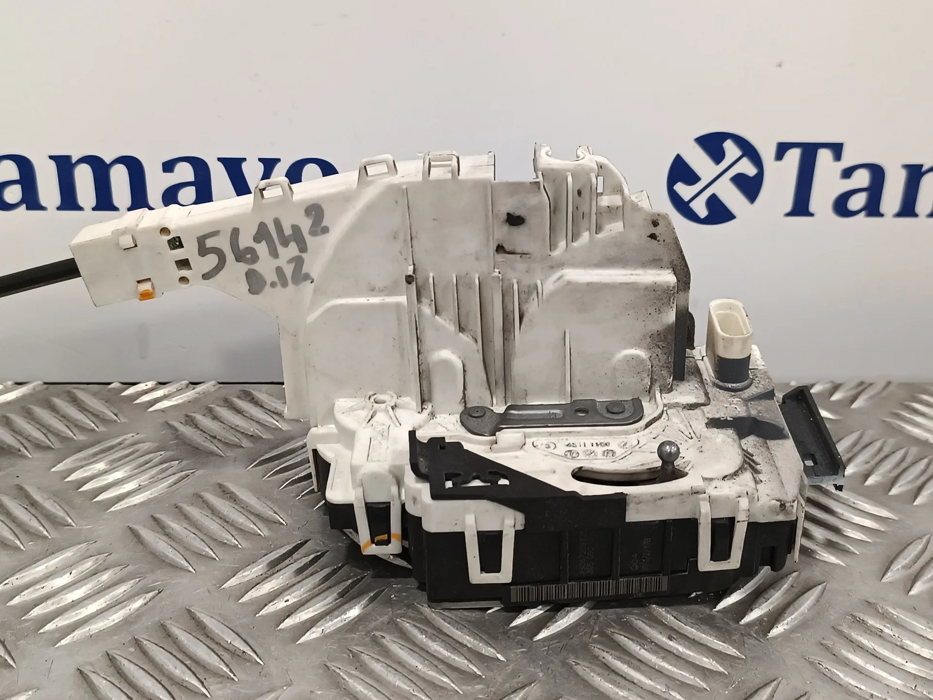Cerradura Puerta Delantera Izquierda para Mercedes-Benz Sprinterii Caja Abierta (Desde 01.06)