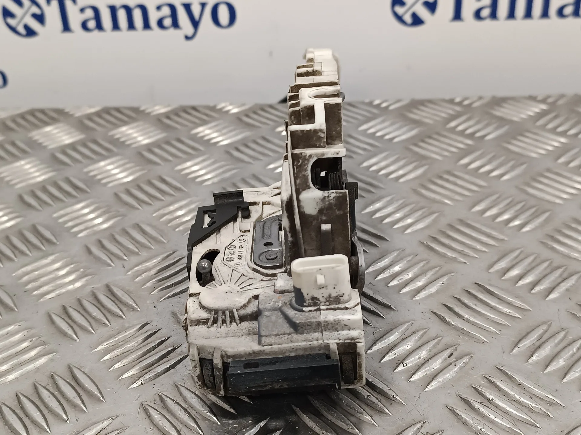 Cerradura Puerta Delantera Izquierda para Mercedes-Benz Sprinterii Caja Abierta (Desde 01.06)