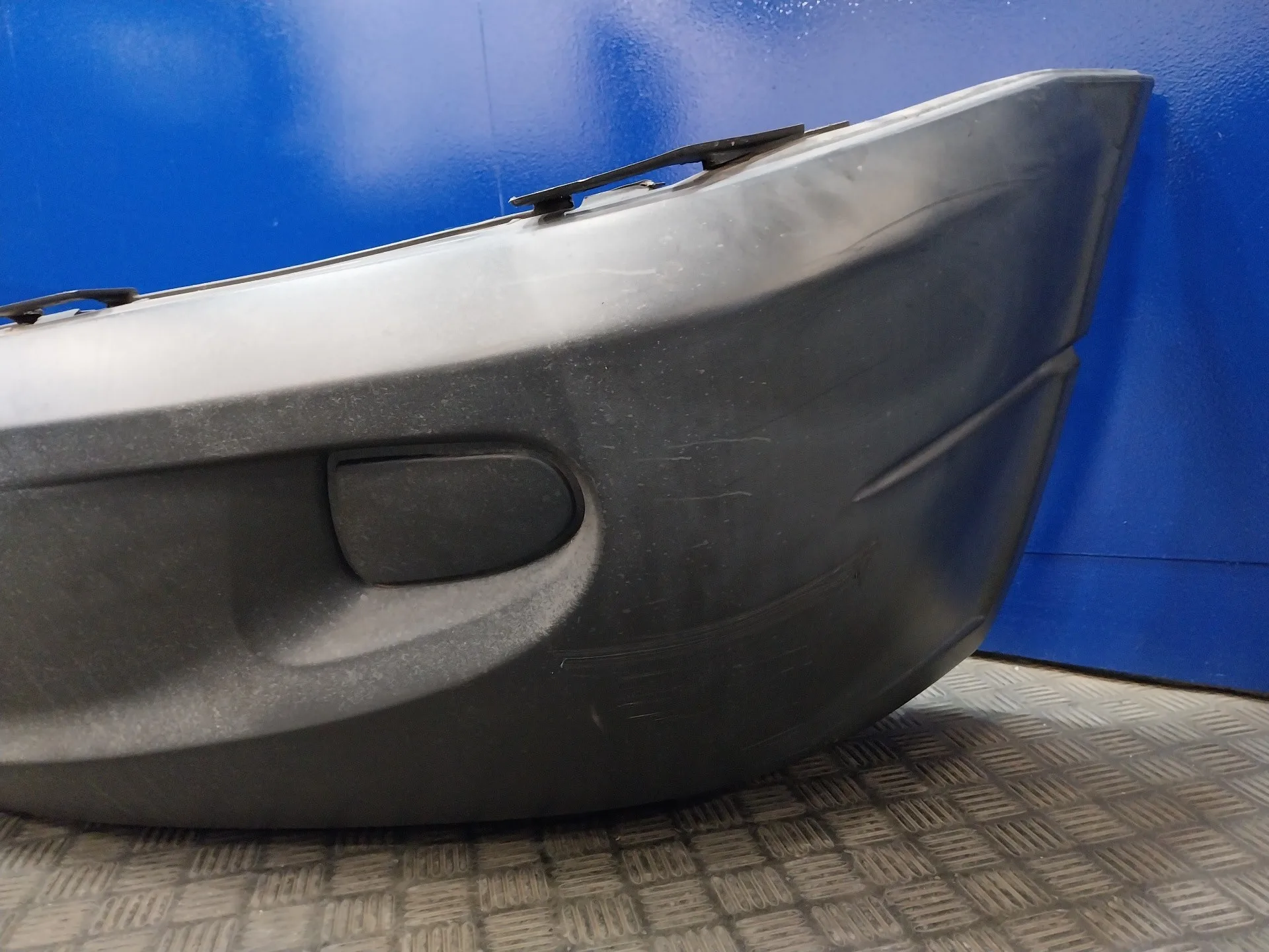 Paragolpes Delantero para Mercedes-Benz Sprinterii Caja Abierta (Desde 01.06)