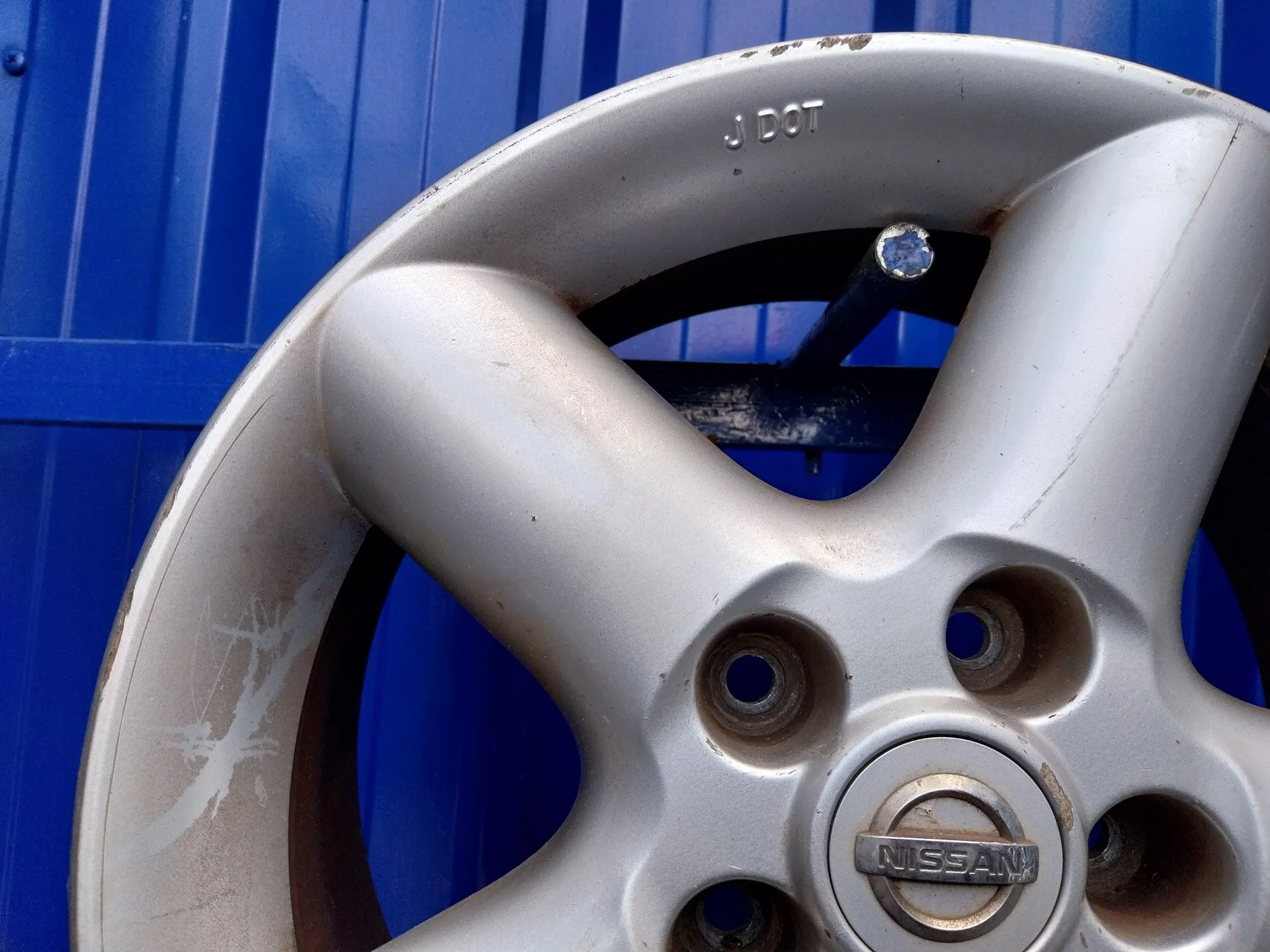 Llanta para Nissan X-Trail (T30)