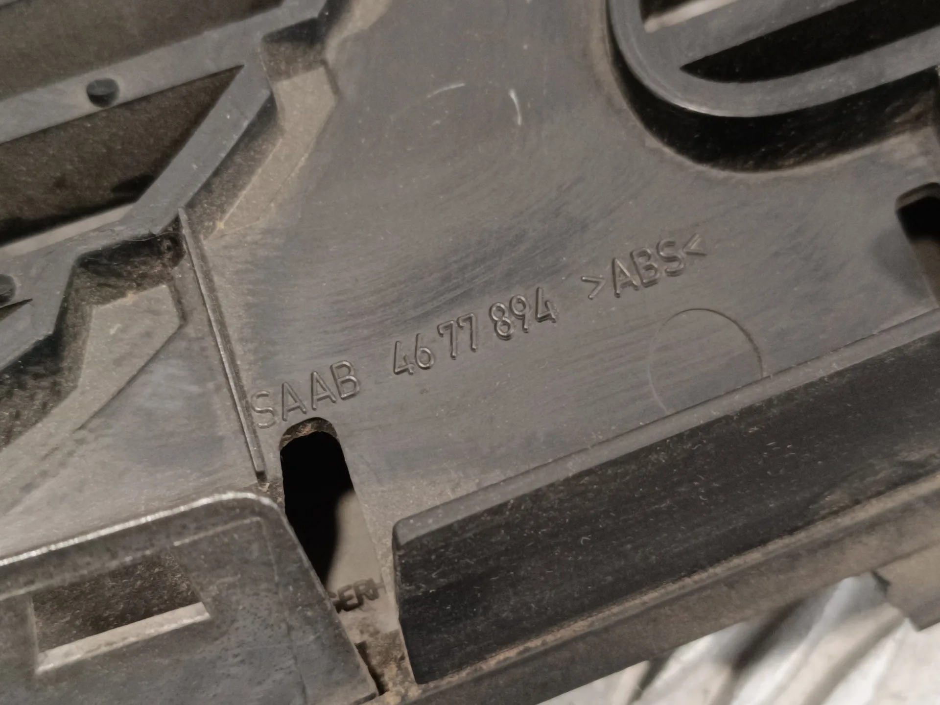 Rejilla Delantera para Saab 9-3 Berlina
