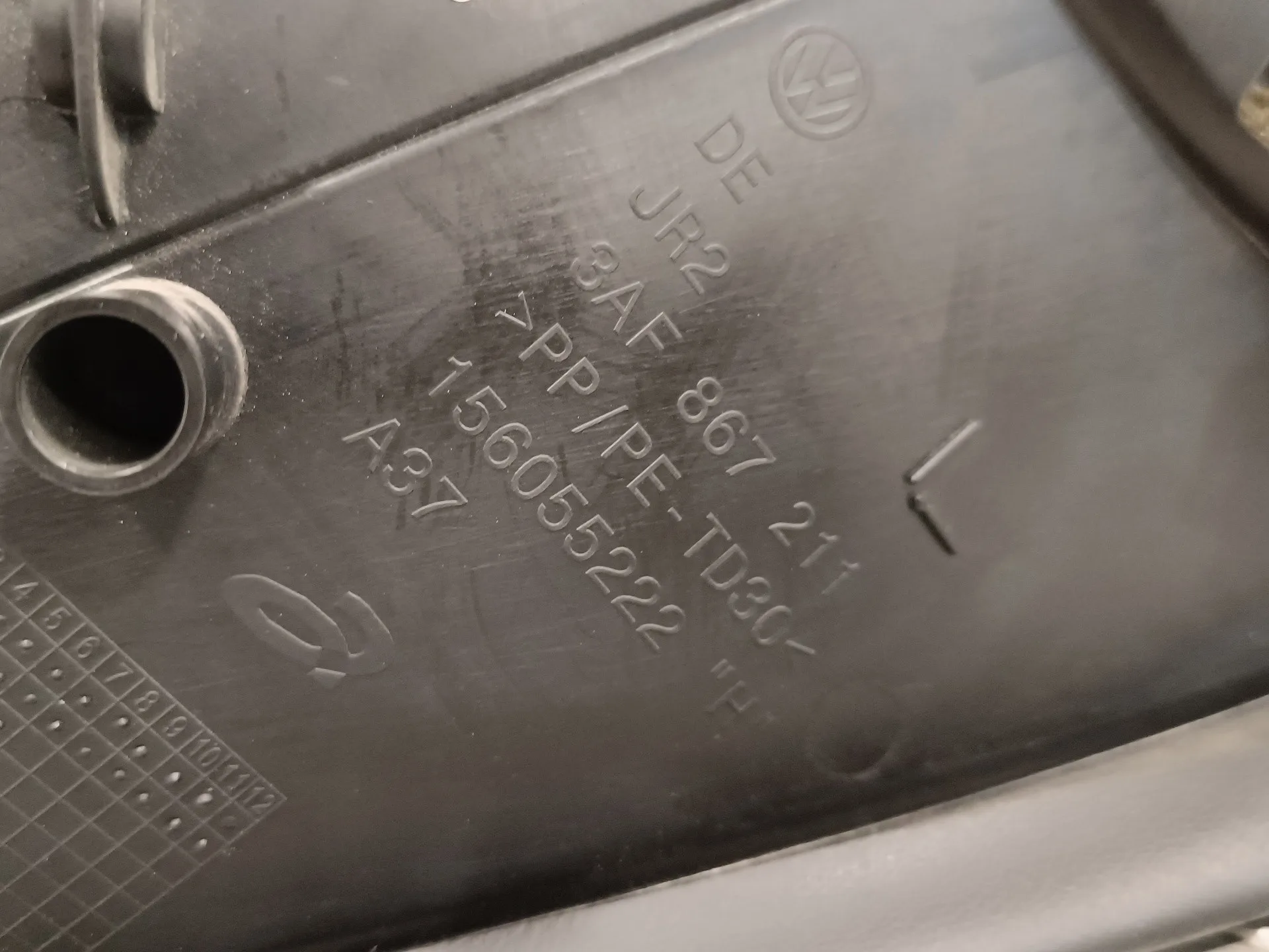 Guarnecido Puerta Trasera Izquierda para Volkswagen Passat Variant (365)