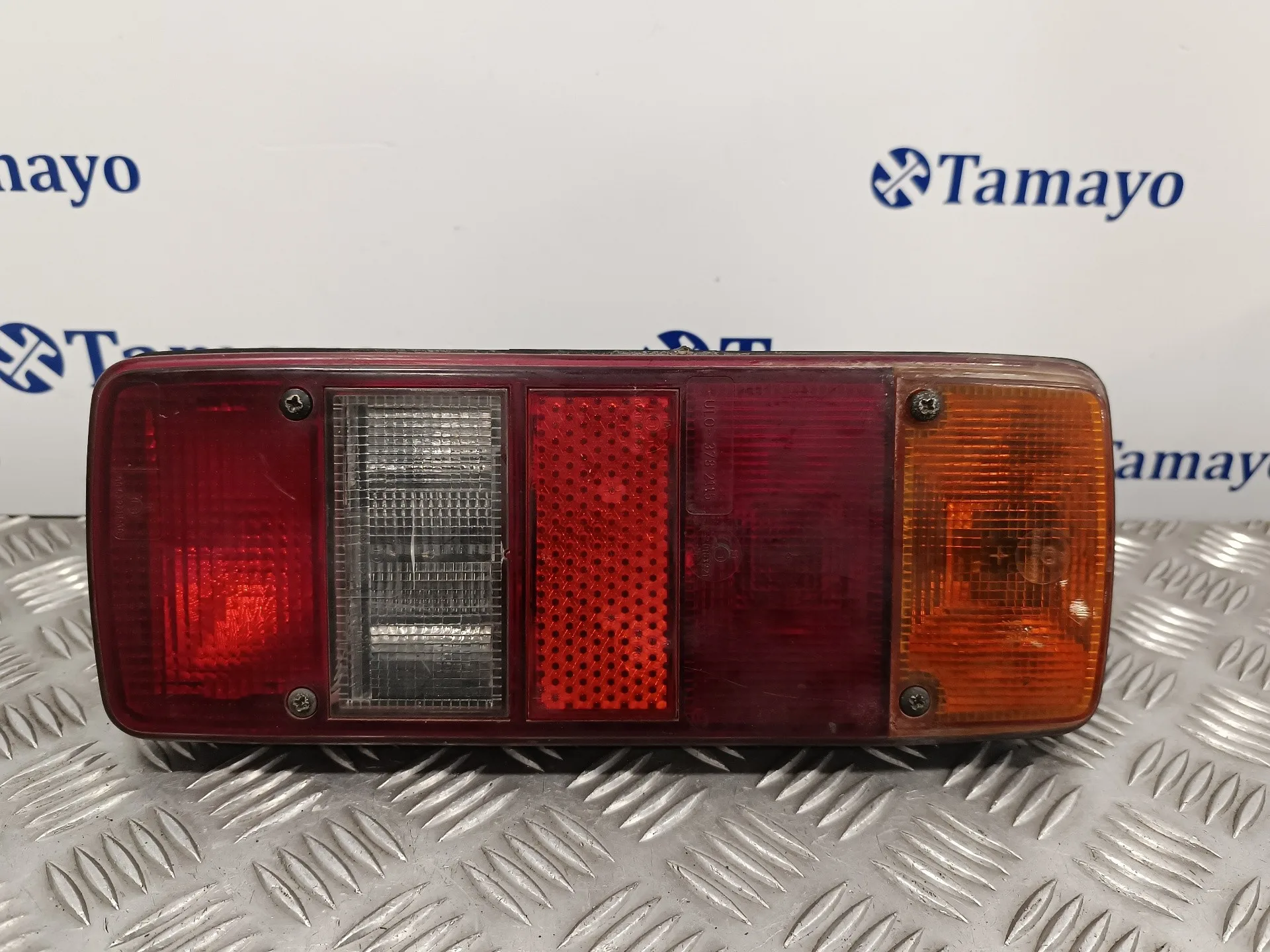 Piloto Trasero Derecho para Volkswagen T4 Caja Abierta/Doble Cabina (Mod. 1991)