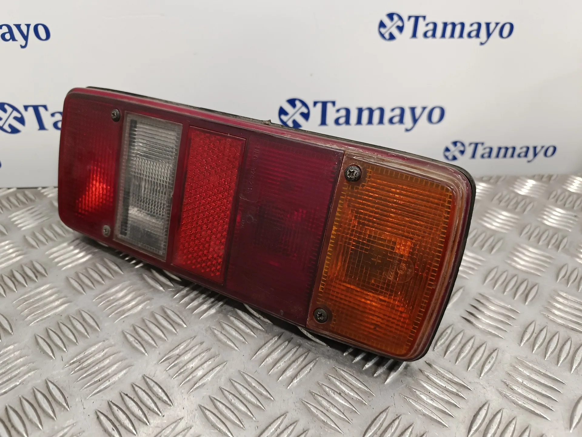 Piloto Trasero Derecho para Volkswagen T4 Caja Abierta/Doble Cabina (Mod. 1991)