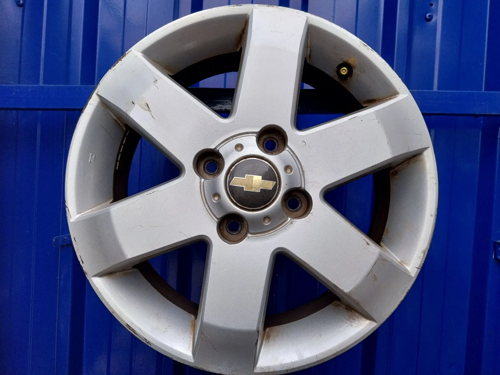 Llanta para Chevrolet Epica