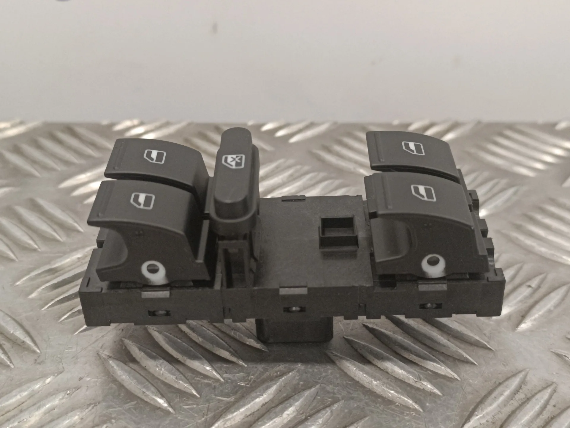 Mando Elevalunas Delantero Izquierdo para Volkswagen Passat Variant (365)