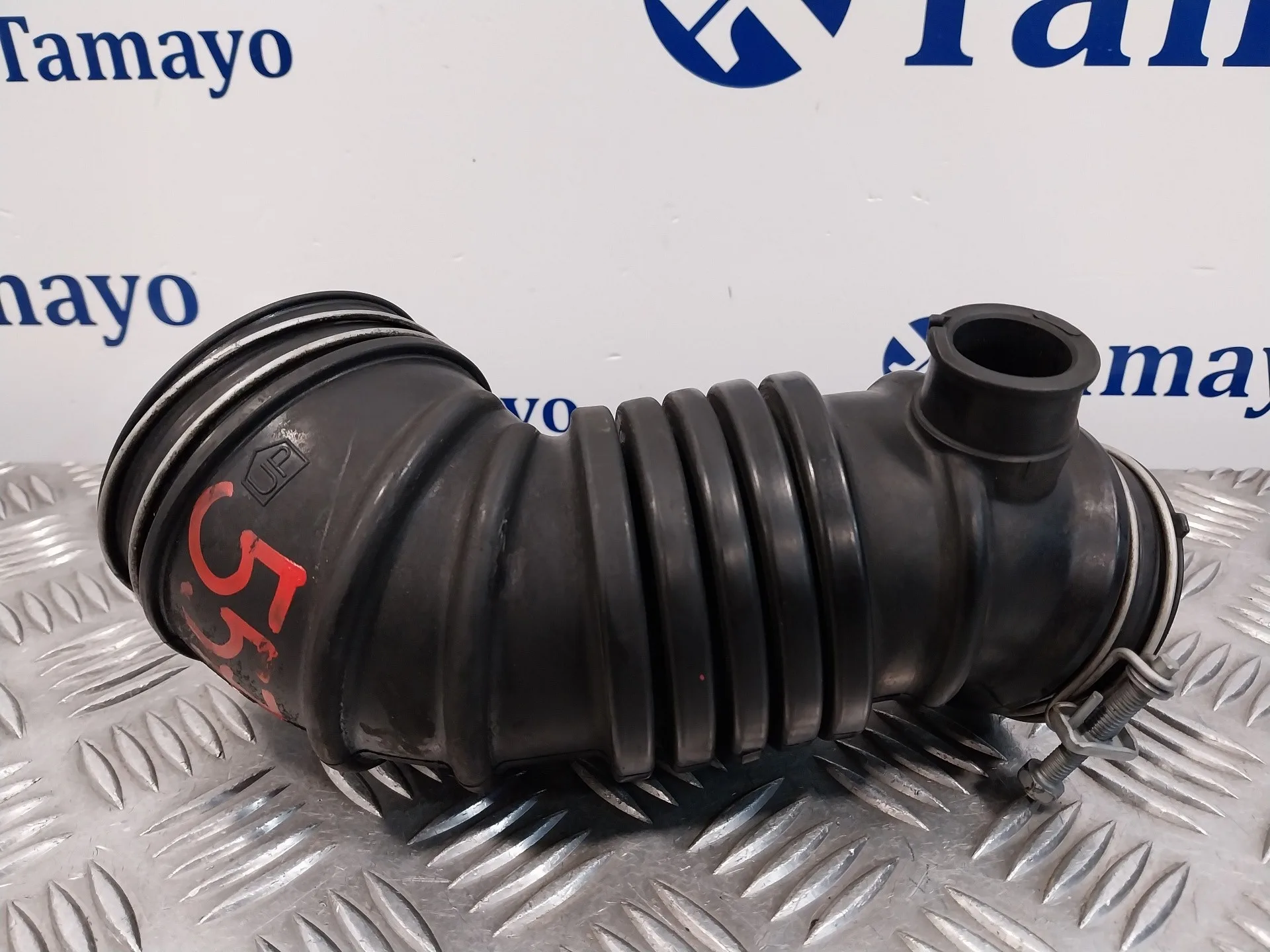 Tubo para Mitsubishi Lancer Berlina (Cy0)