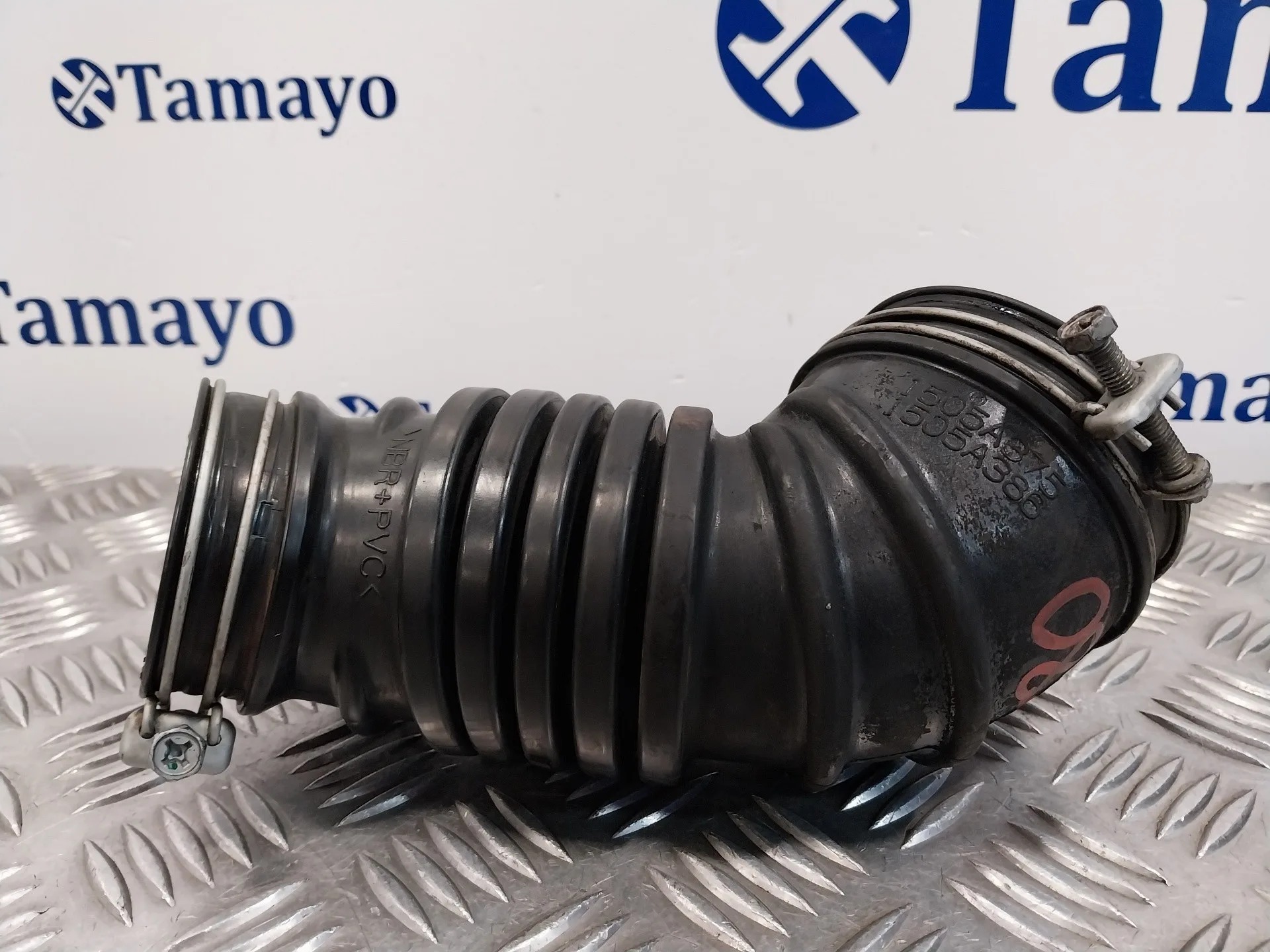 Tubo para Mitsubishi Lancer Berlina (Cy0)
