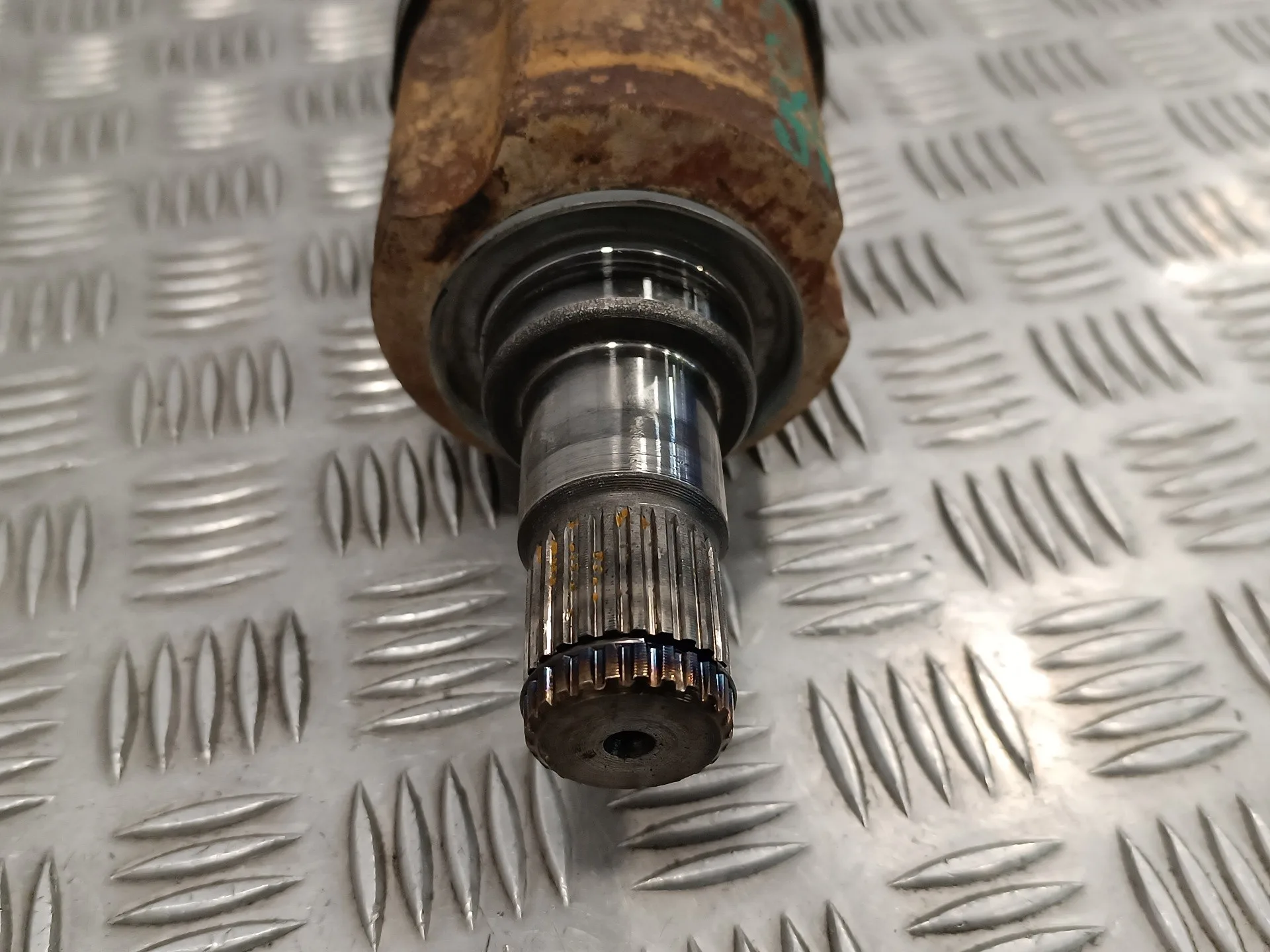 Transmision Delantera Izquierda para Jeep Patriot