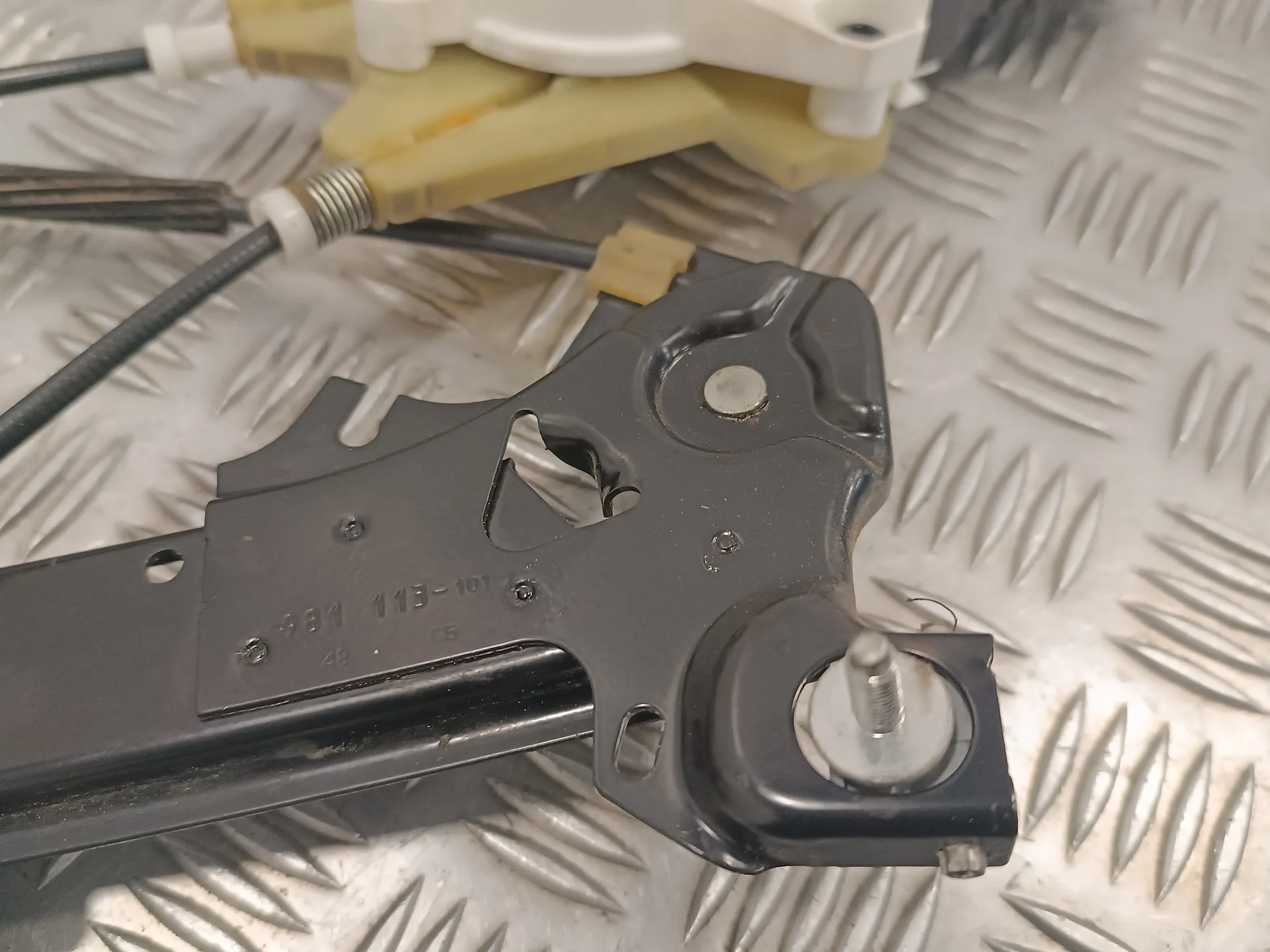 Elevalunas Delantero Izquierdo para Peugeot 407 Coupe