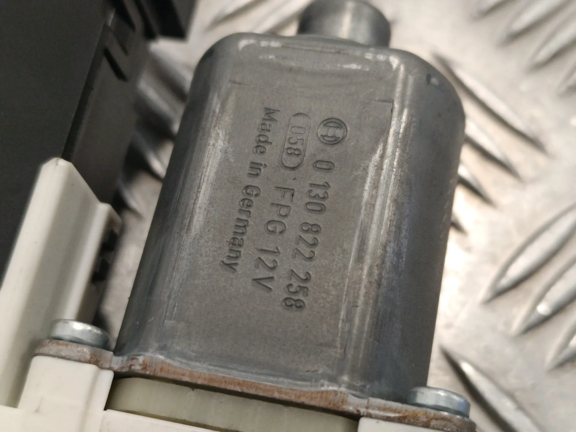 Elevalunas Delantero Izquierdo para Peugeot 407 Coupe