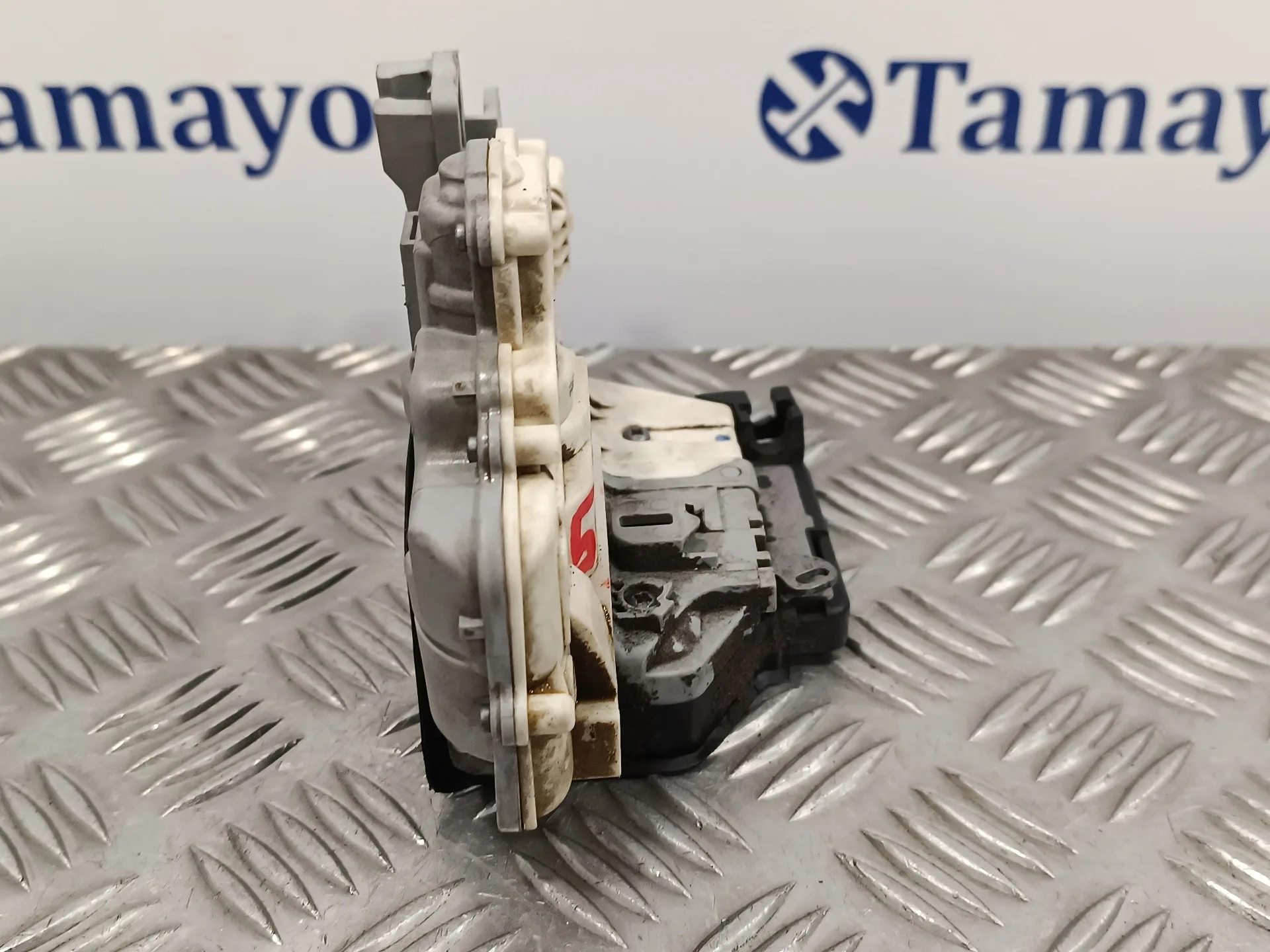 Cerradura Puerta Delantera Derecha para Volkswagen Passat Variant (365)