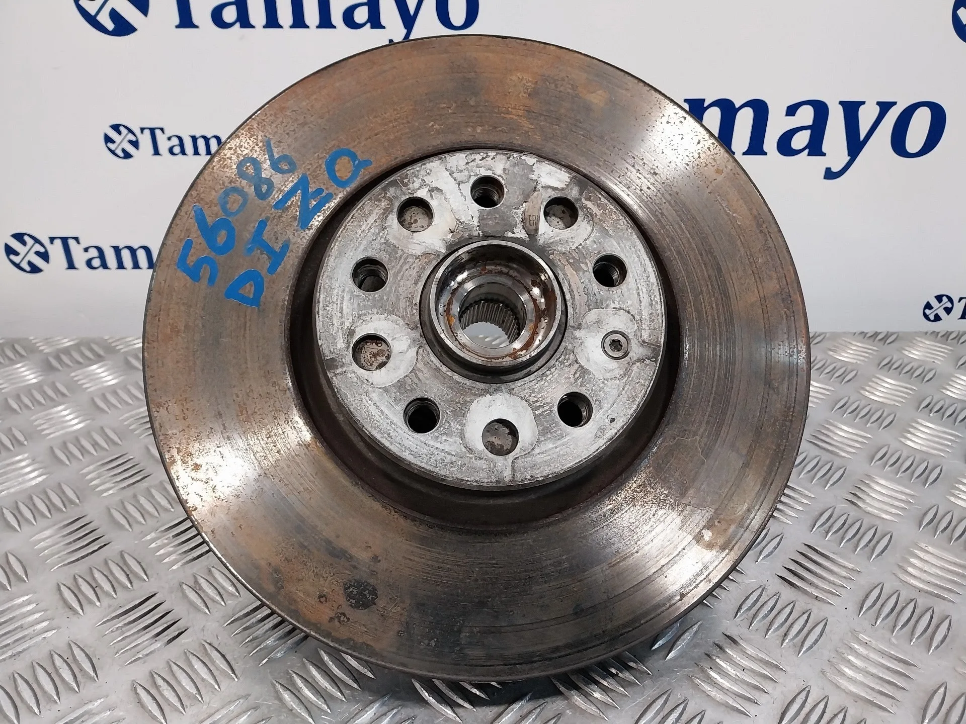 Mangueta Delantera Izquierda para Volkswagen Passat Variant (365)