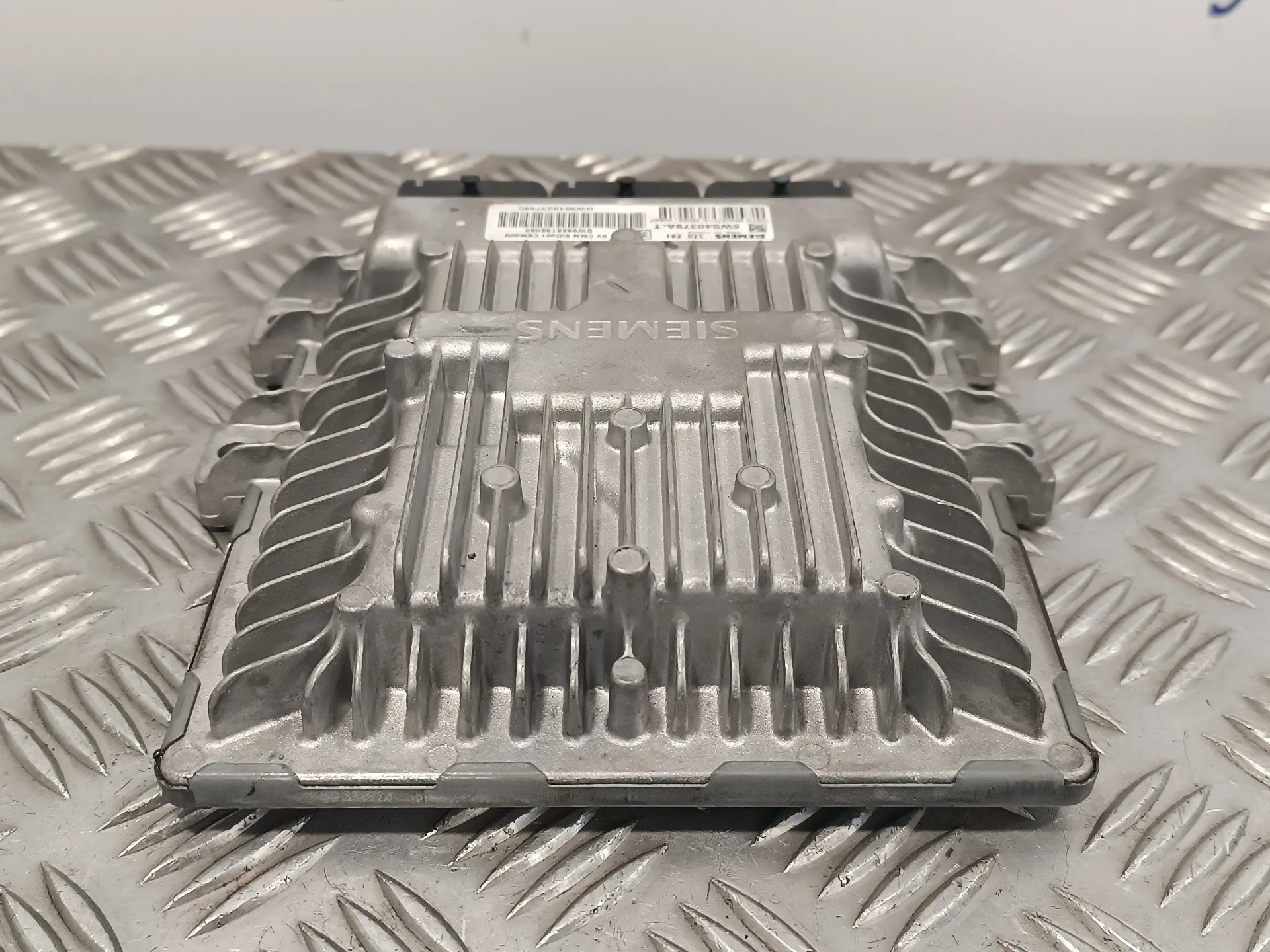 Centralita Motor Uce para Peugeot 407 Coupe