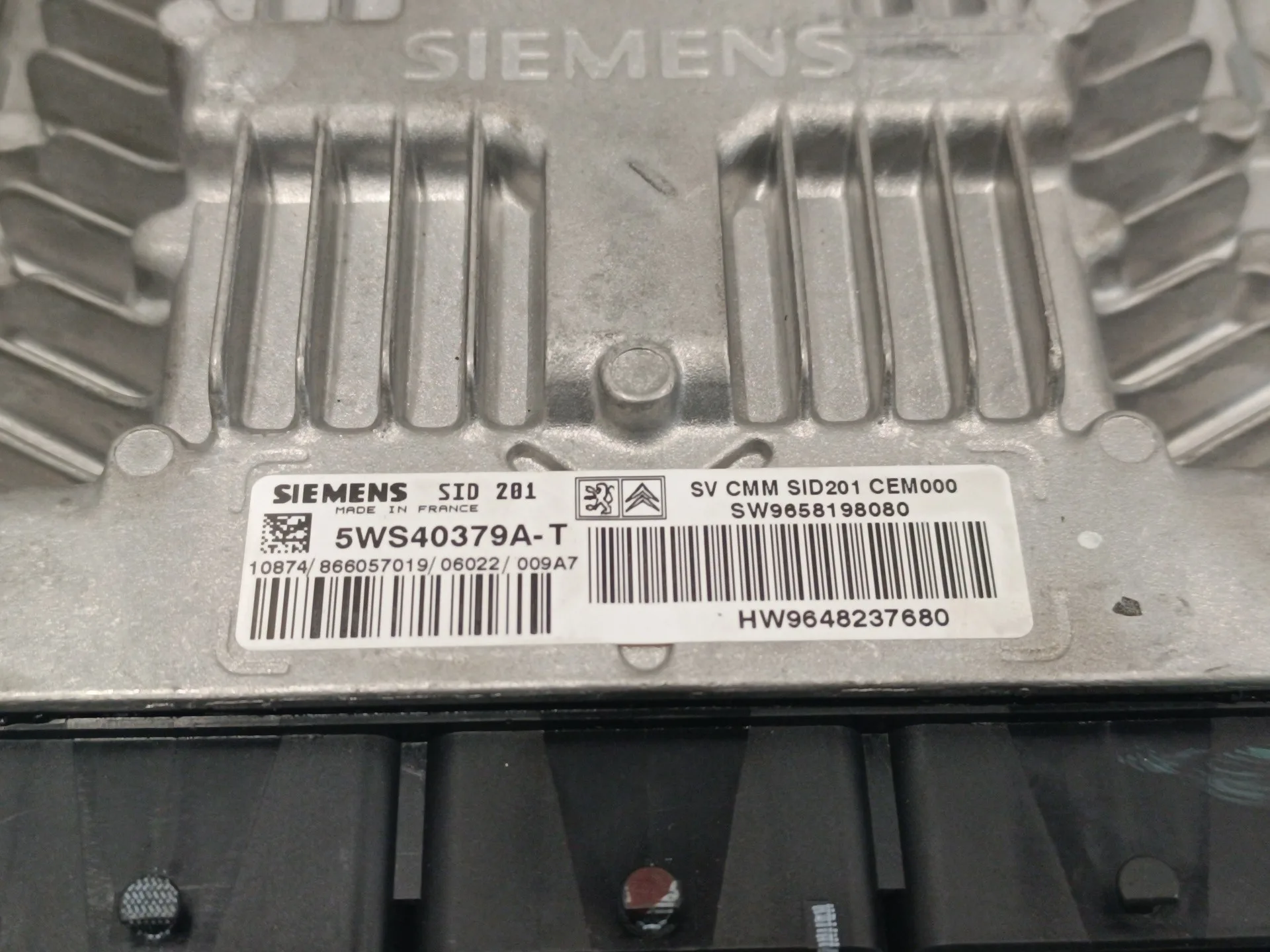 Centralita Motor Uce para Peugeot 407 Coupe