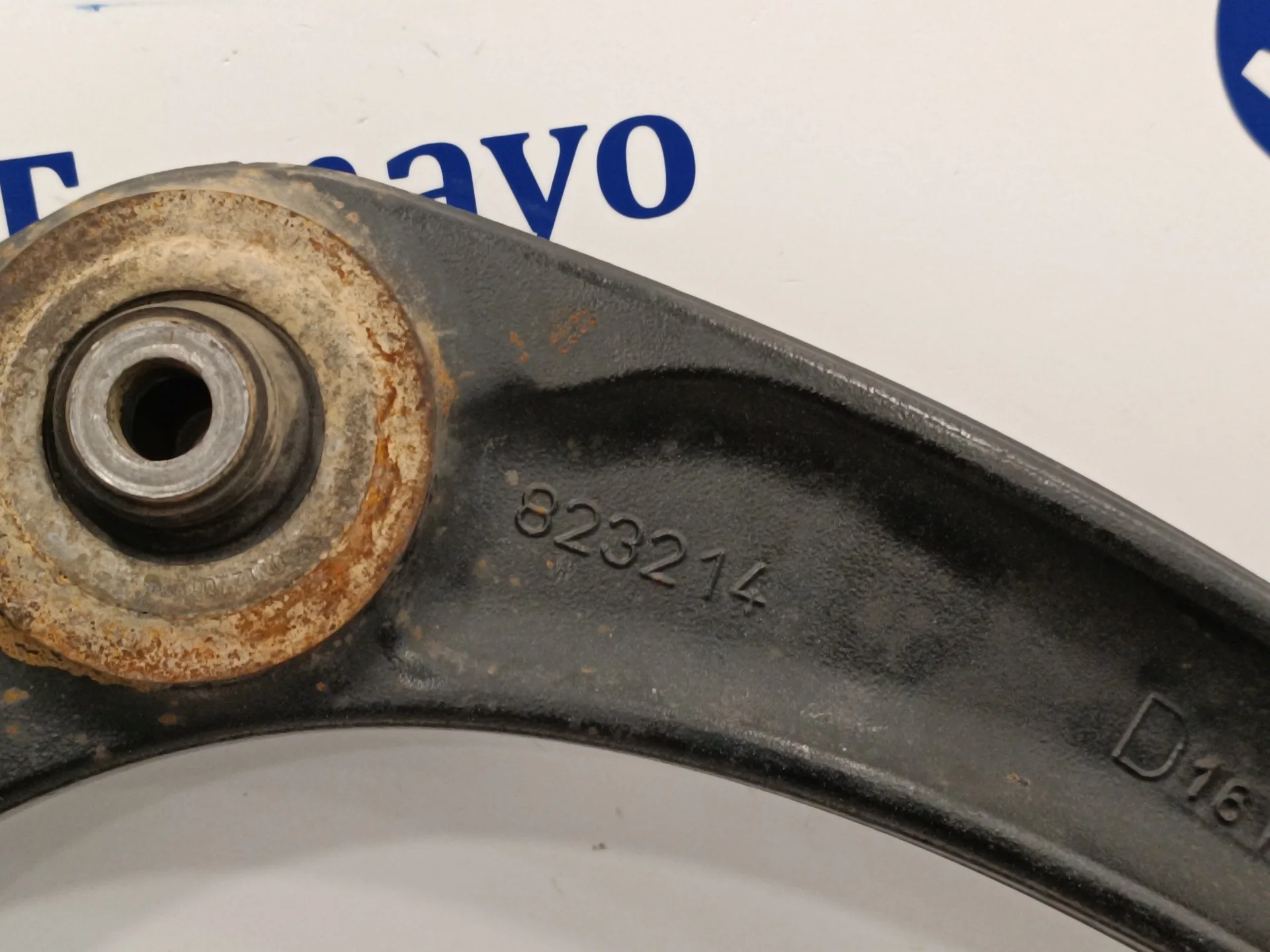 Brazo Suspension Inferior Delantero Derecho para Peugeot 308
