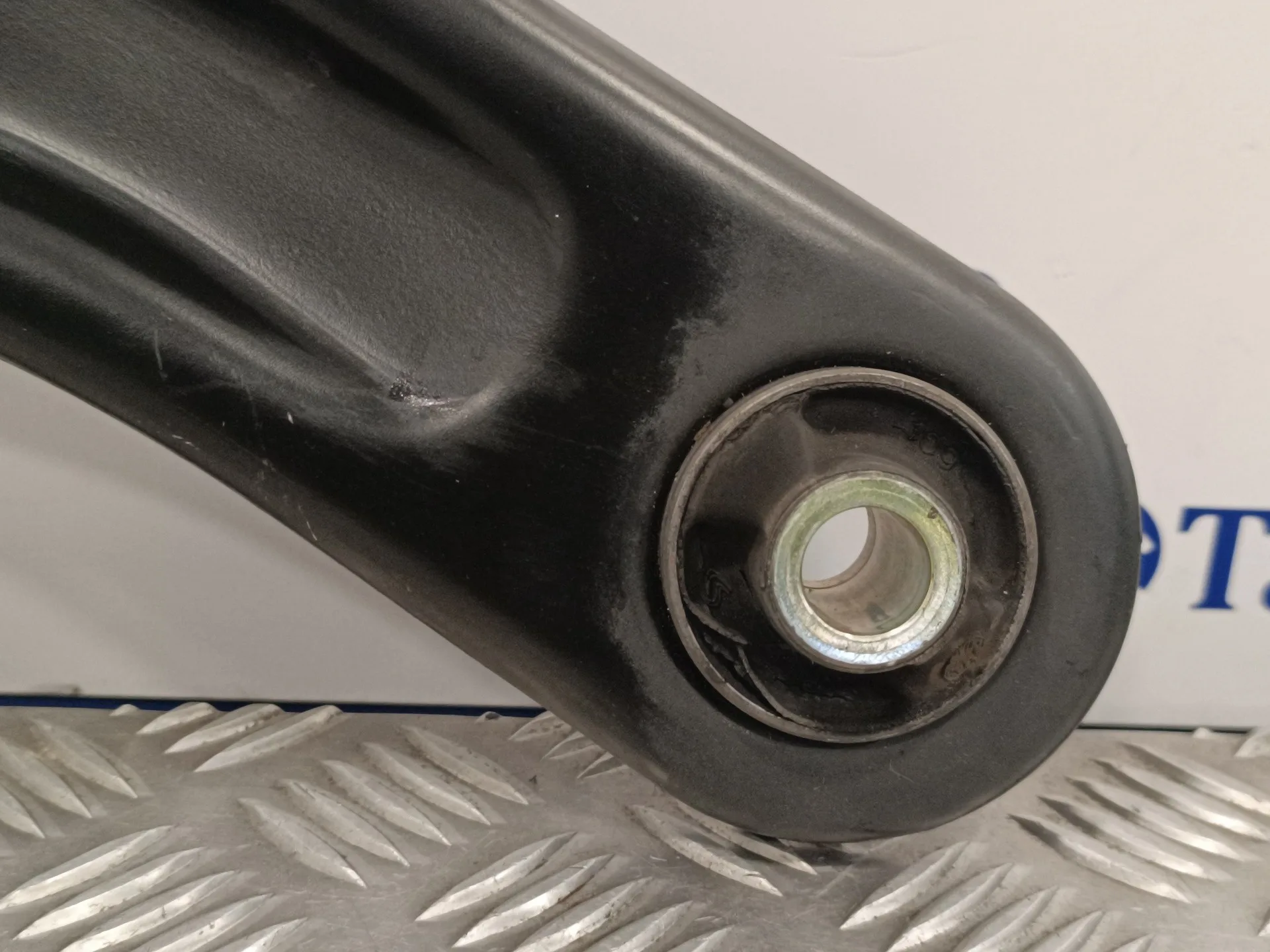 Brazo Suspension Inferior Delantero Izquierdo para Peugeot 208