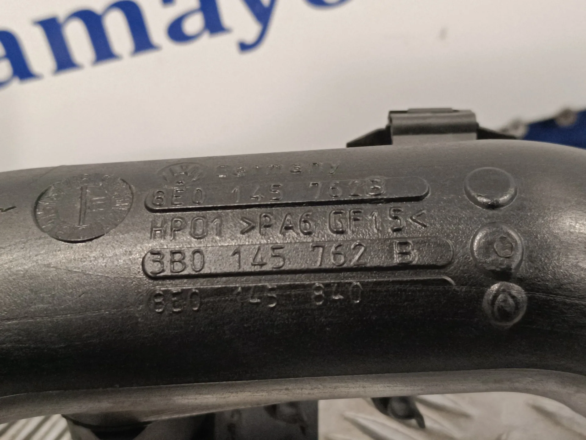 Tubo para Volkswagen Passat Berlina (3B3)