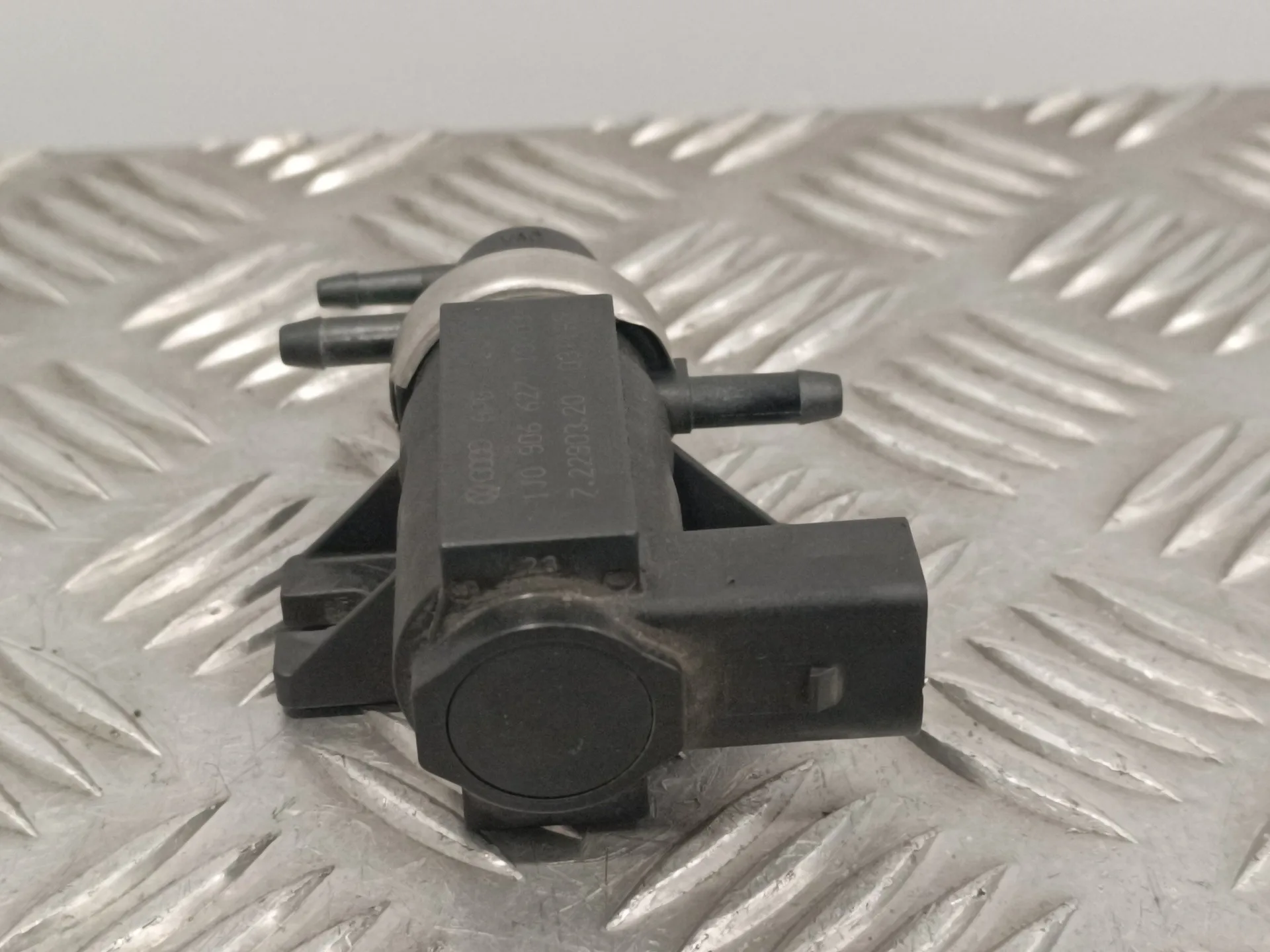Valvula Aire Adicional para Volkswagen Passat Berlina (3B3)