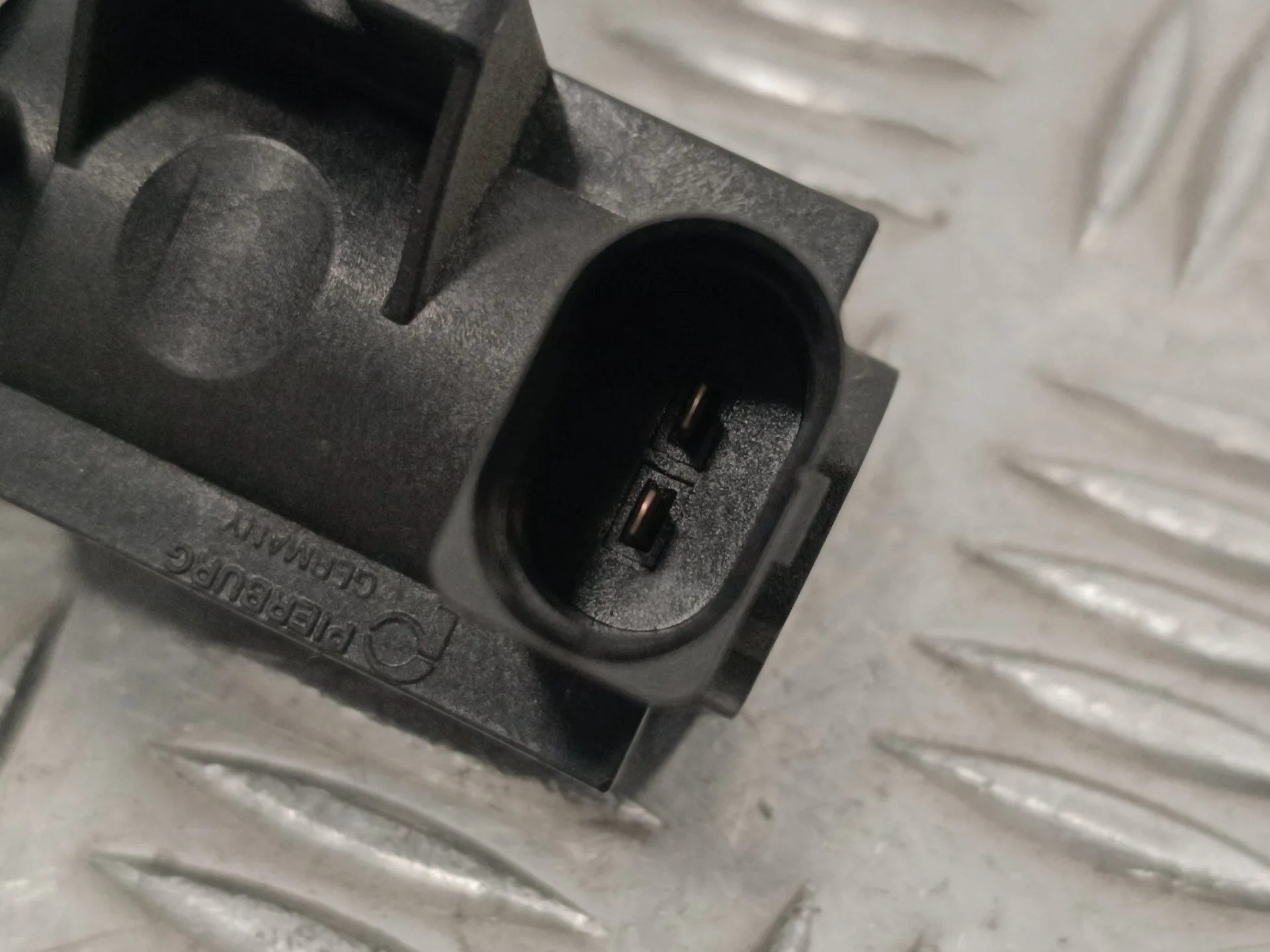 Valvula Aire Adicional para Volkswagen Passat Berlina (3B3)