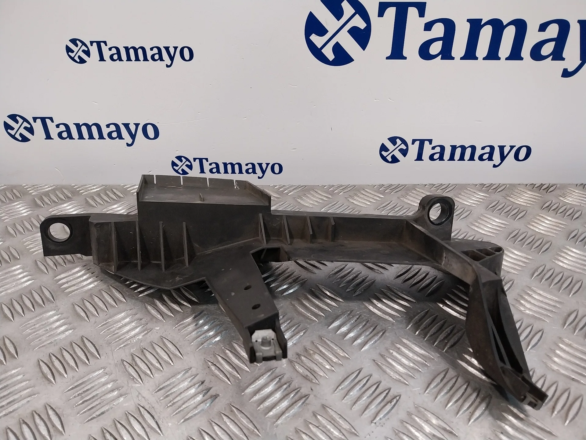 Soporte Faro Izquierdo para Bmw X3 (E83)