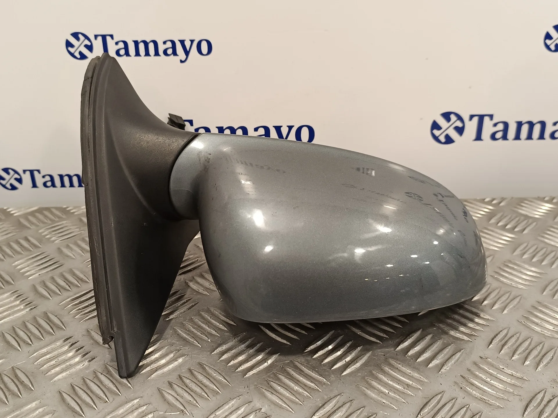 Retrovisor Derecho para Volkswagen Jetta (1K2)