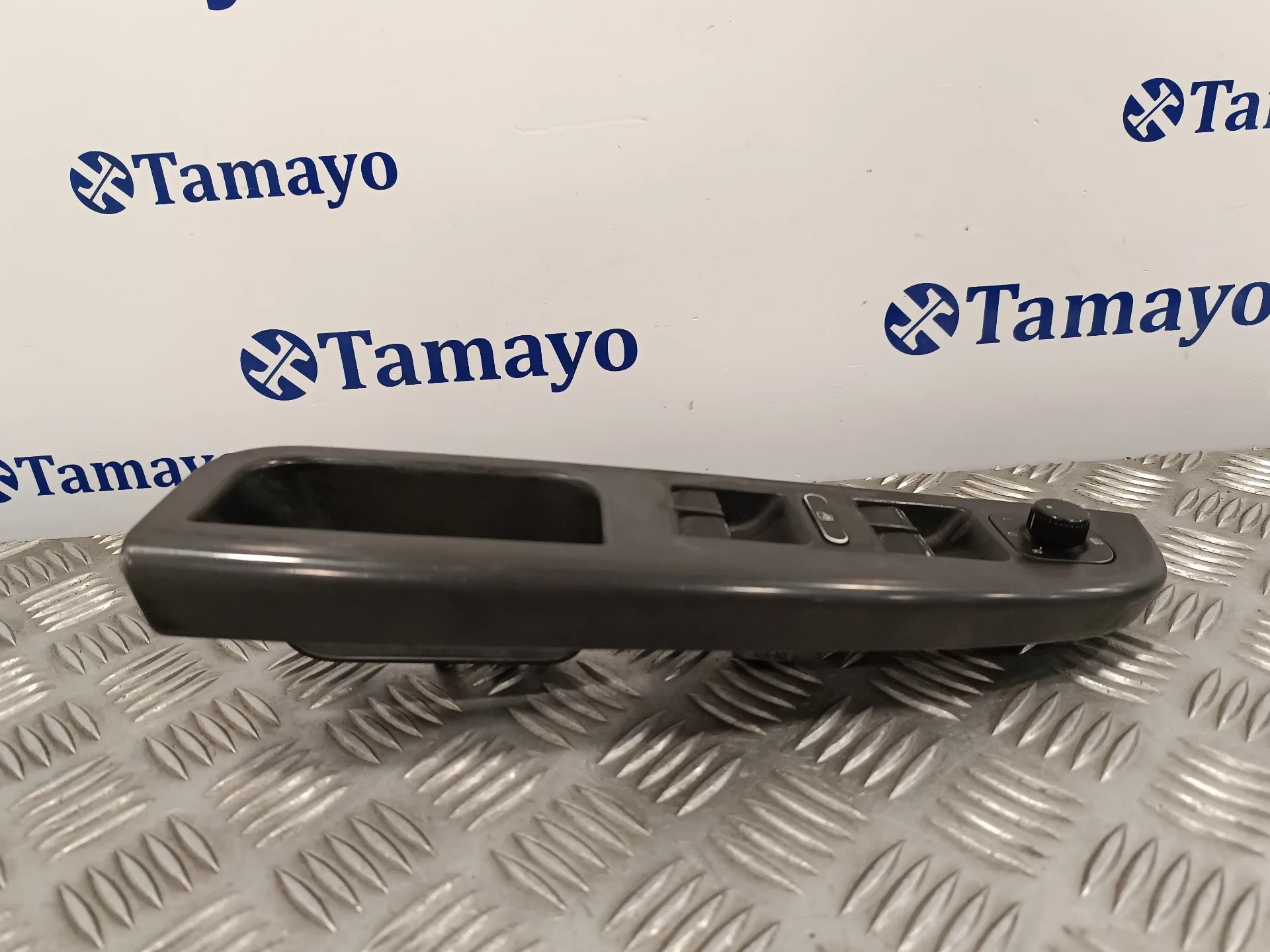 Mando Elevalunas Delantero Izquierdo para Volkswagen Jetta (1K2)
