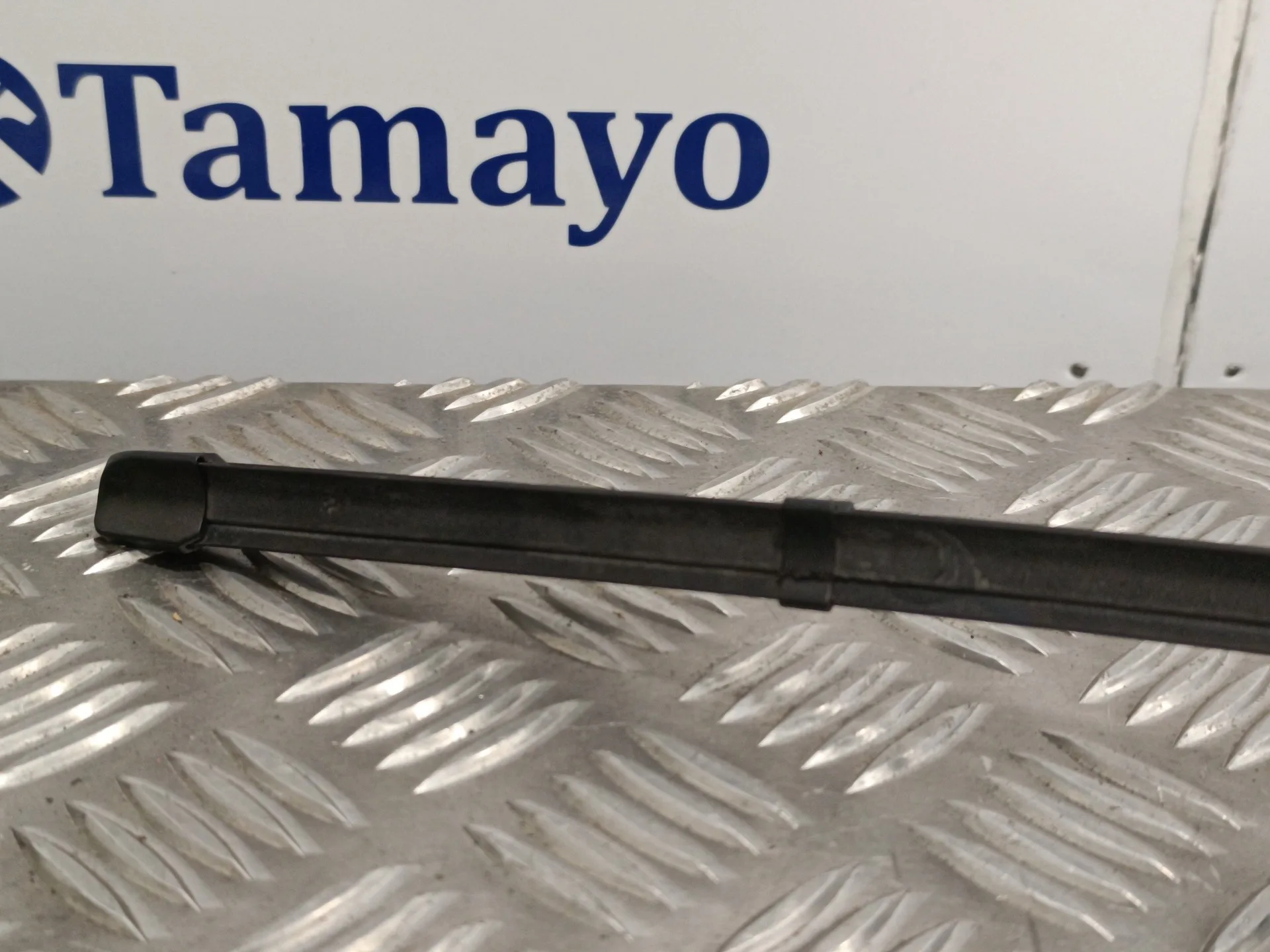 Brazo Limpia Delantero Derecho para Ford Transit Furgon (Tts)