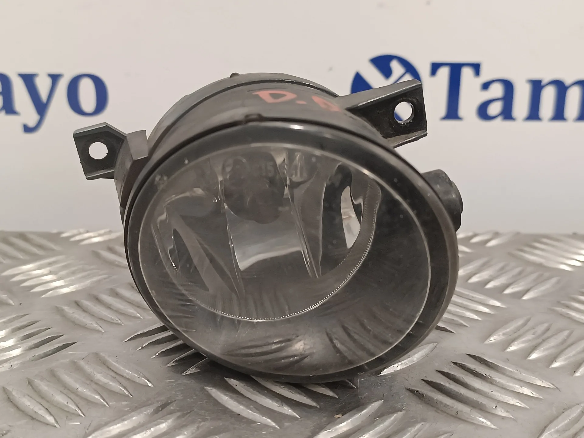 Faro Antiniebla Derecho para Volkswagen Jetta (1K2)