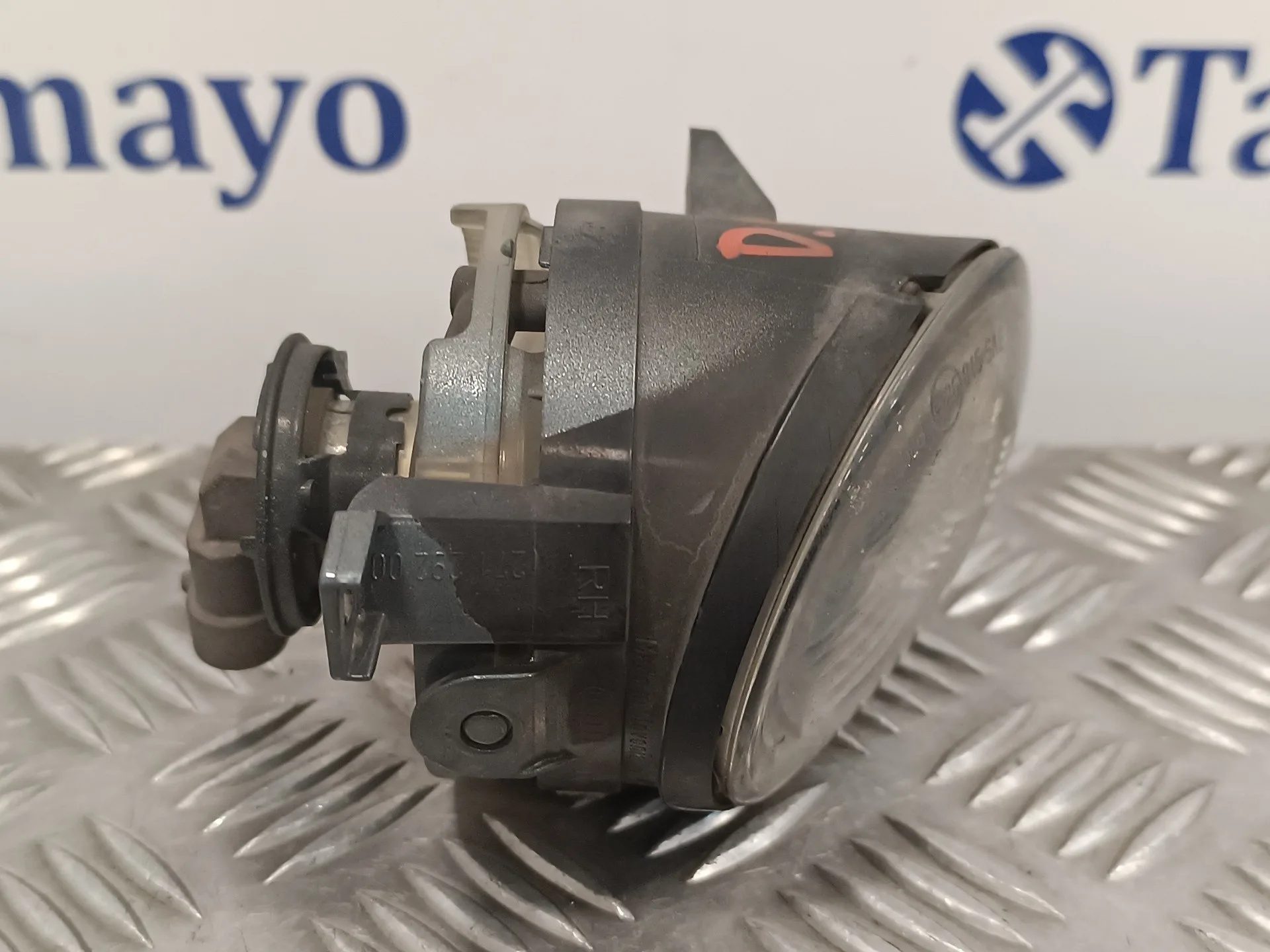 Faro Antiniebla Derecho para Volkswagen Jetta (1K2)
