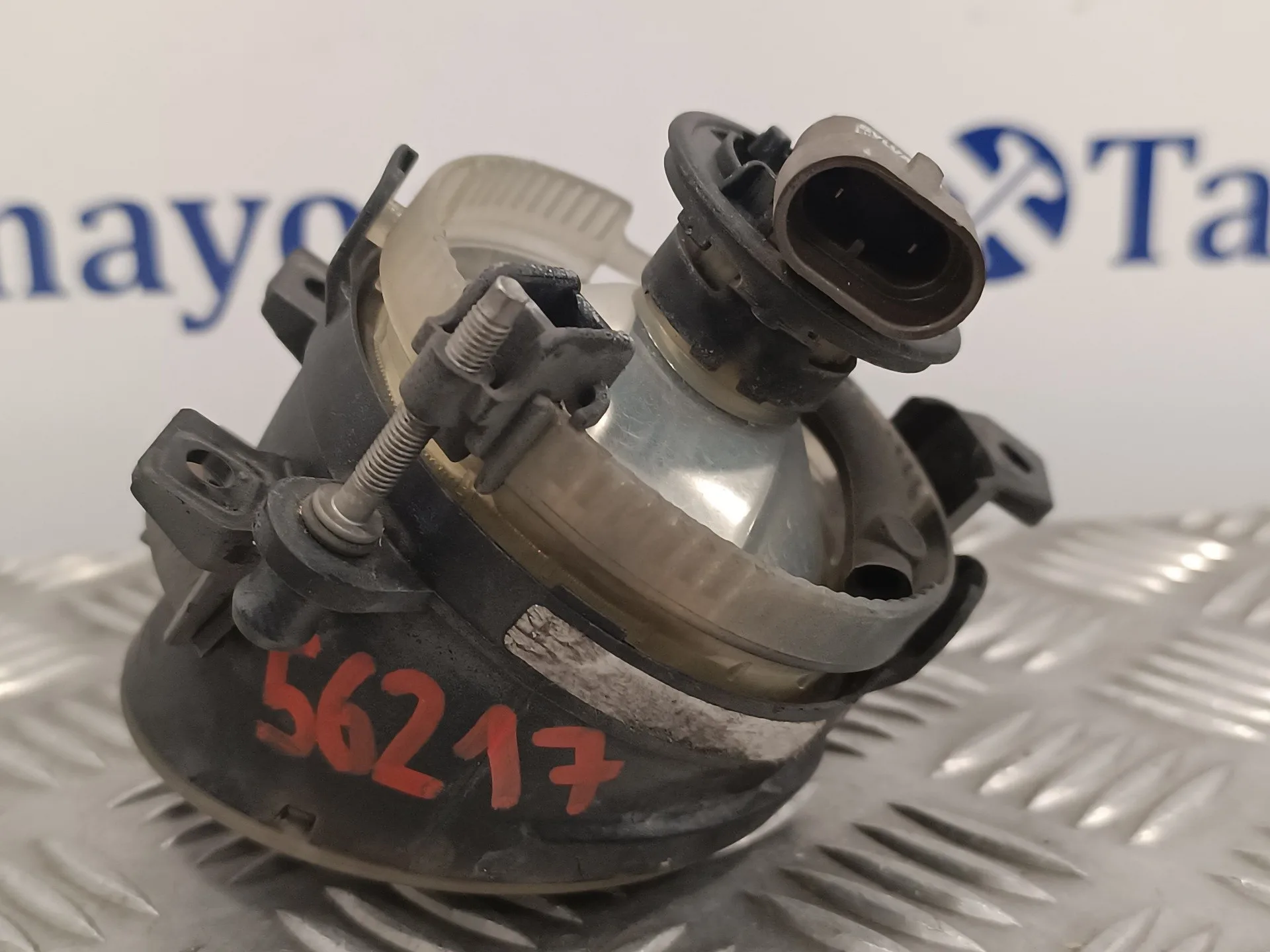 Faro Antiniebla Derecho para Volkswagen Jetta (1K2)