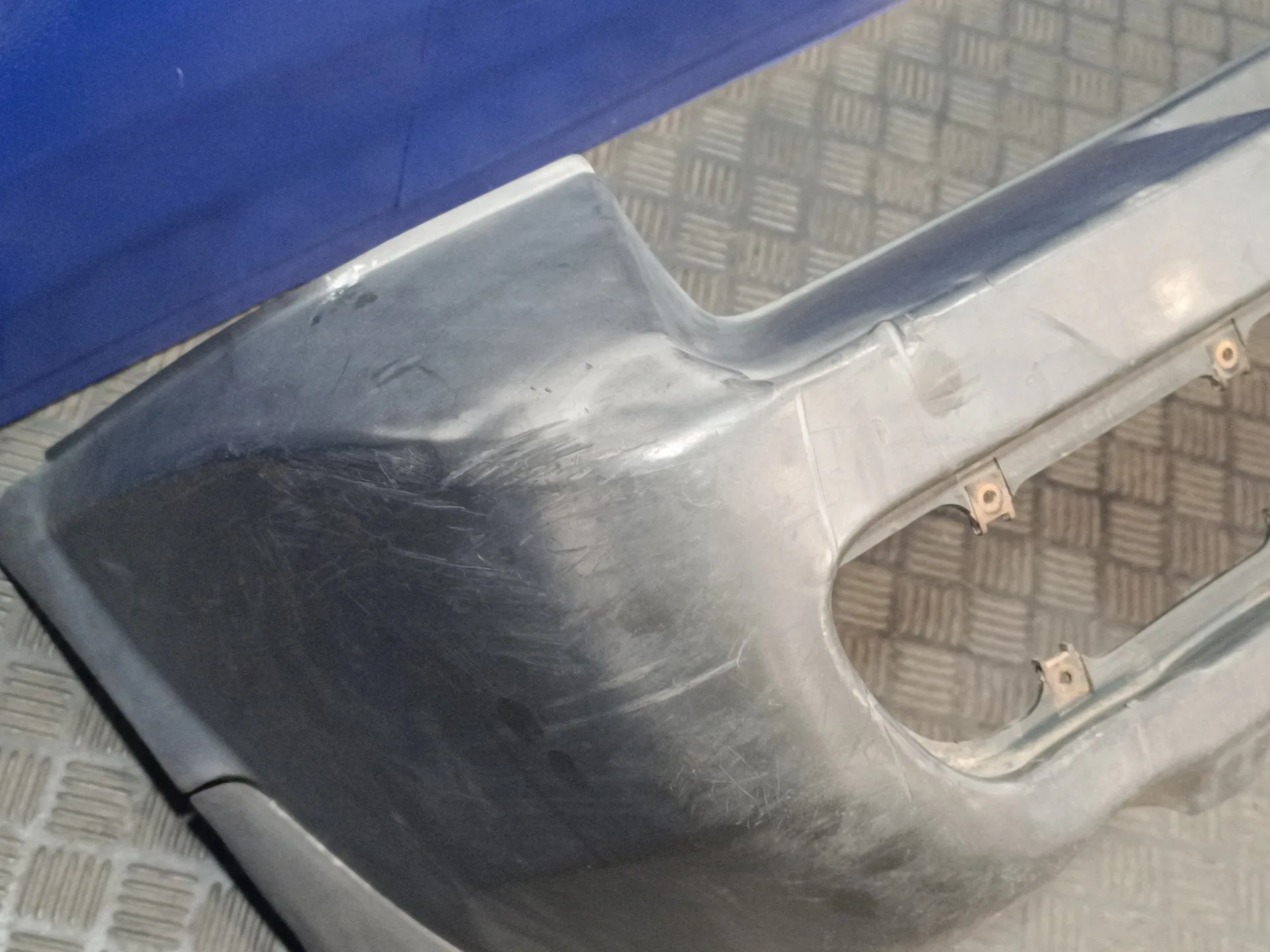 Paragolpes Trasero para Nissan Terrano/Terrano.ii (R20)
